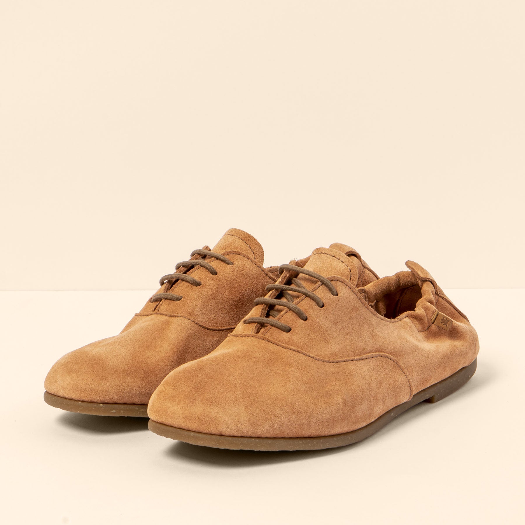 gid://shopify/Product/15700011254092_5