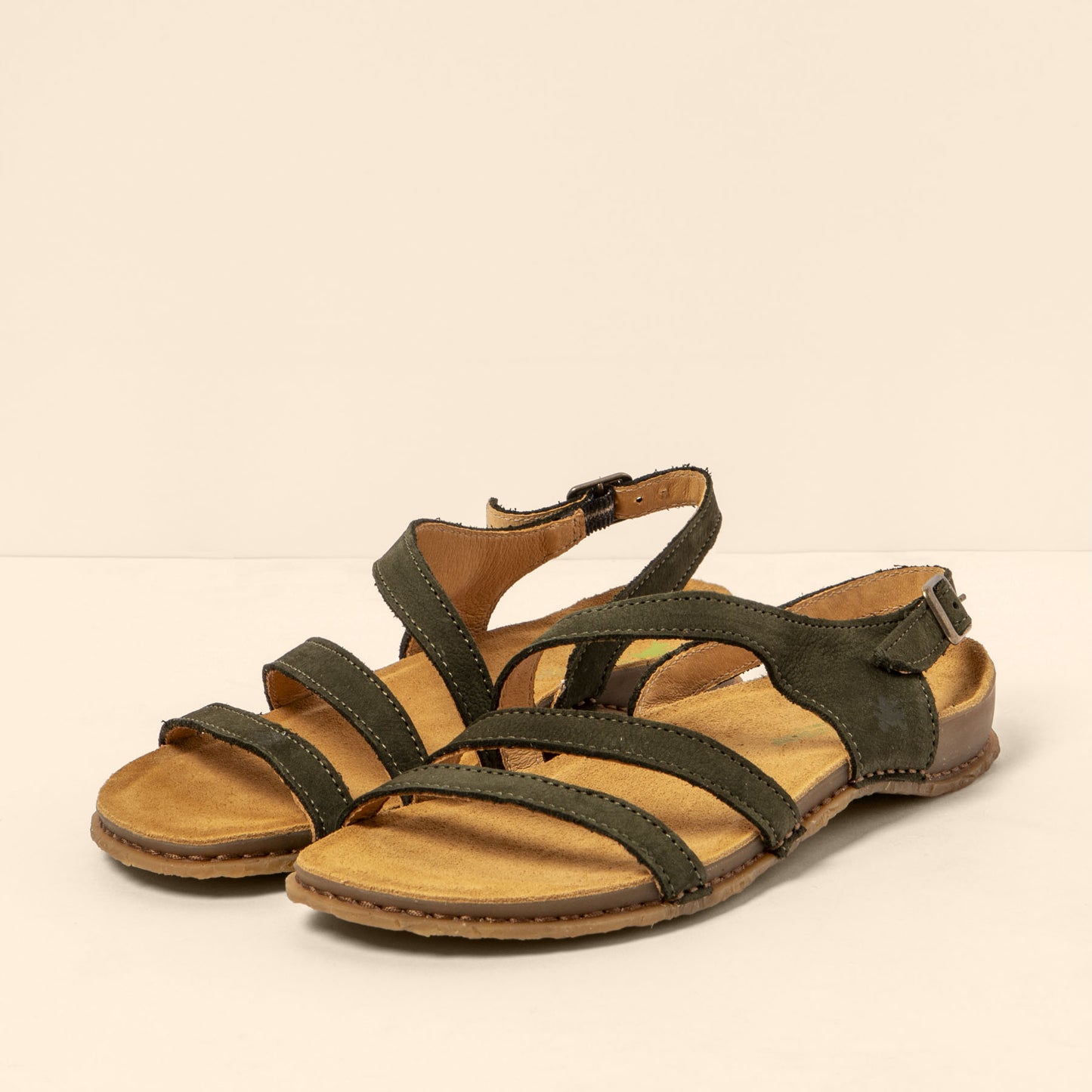 gid://shopify/Product/15700519682380_2