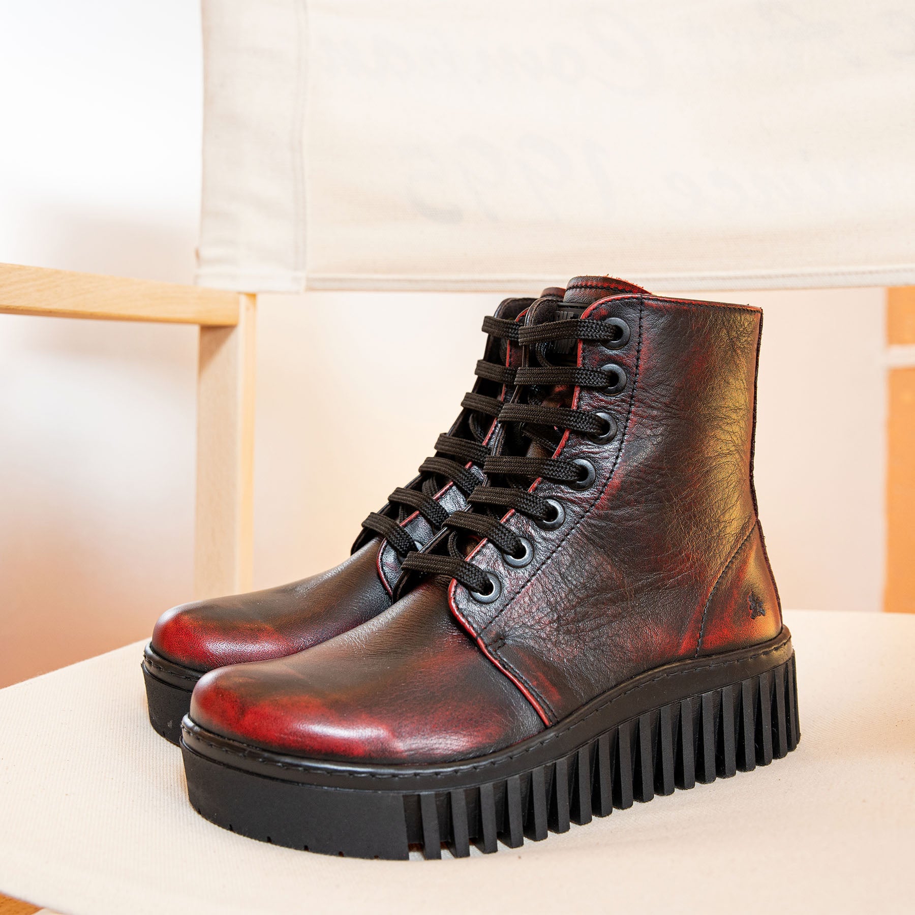 gid://shopify/Product/15694015365452_7