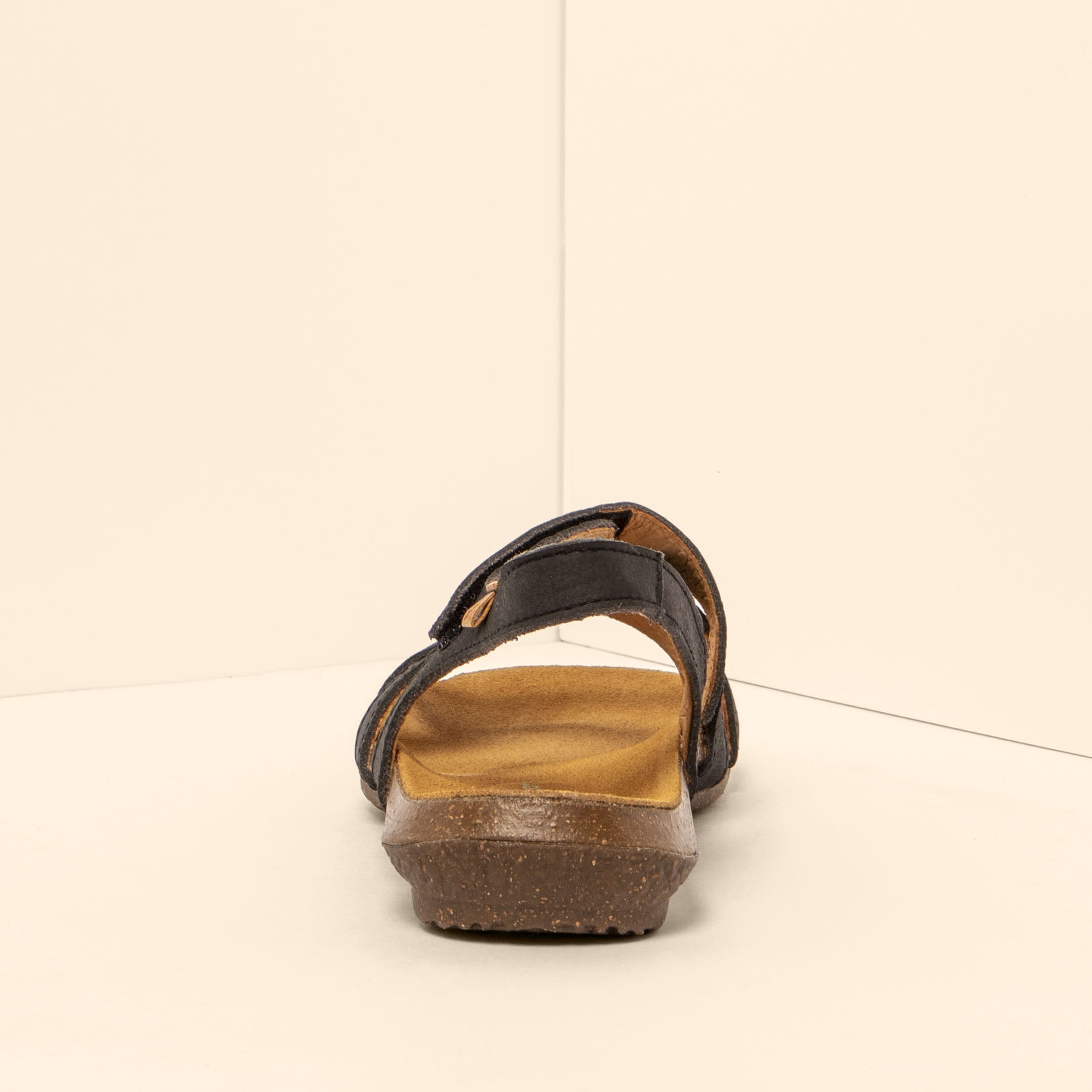 gid://shopify/Product/15699886768460_5