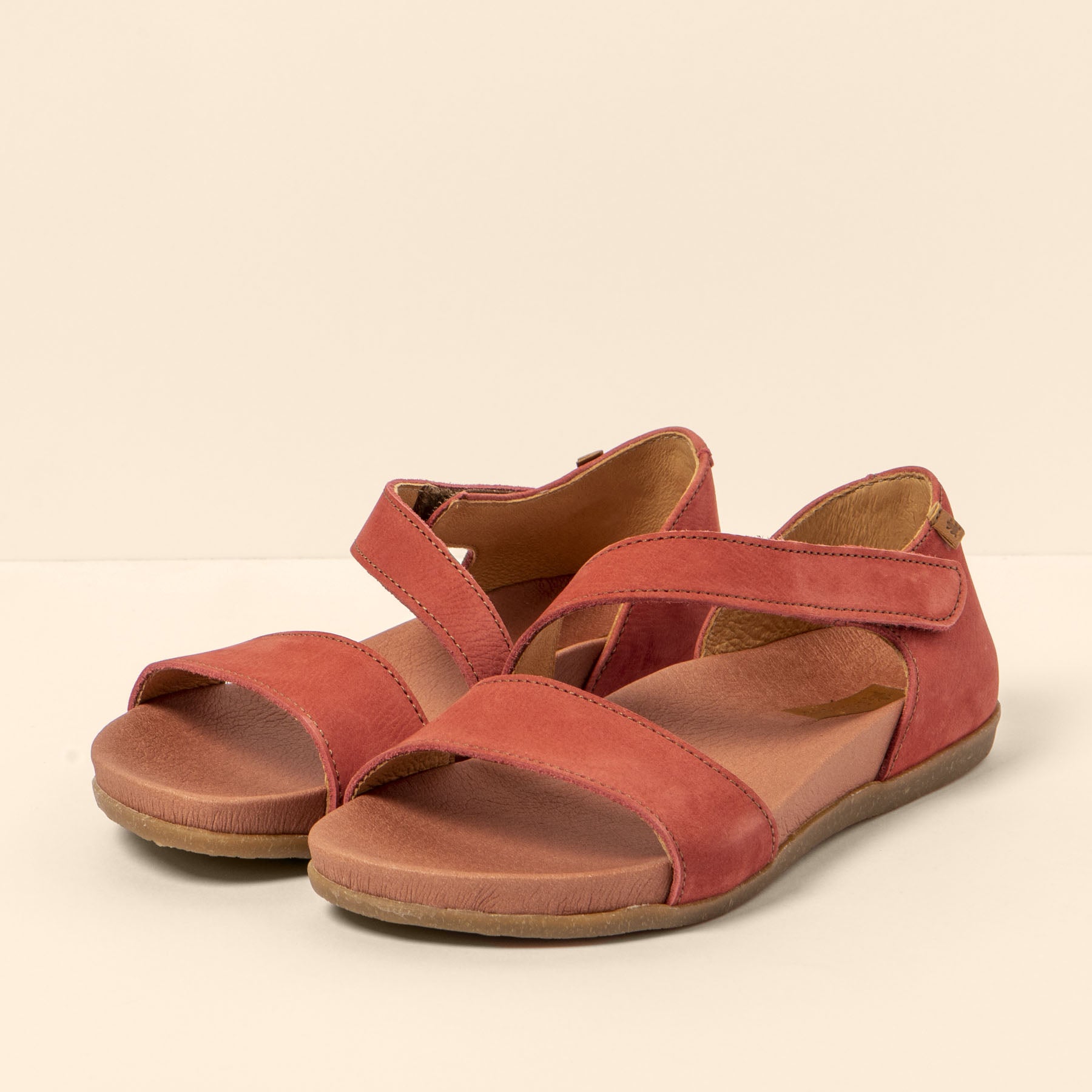 gid://shopify/Product/15700036256076_5