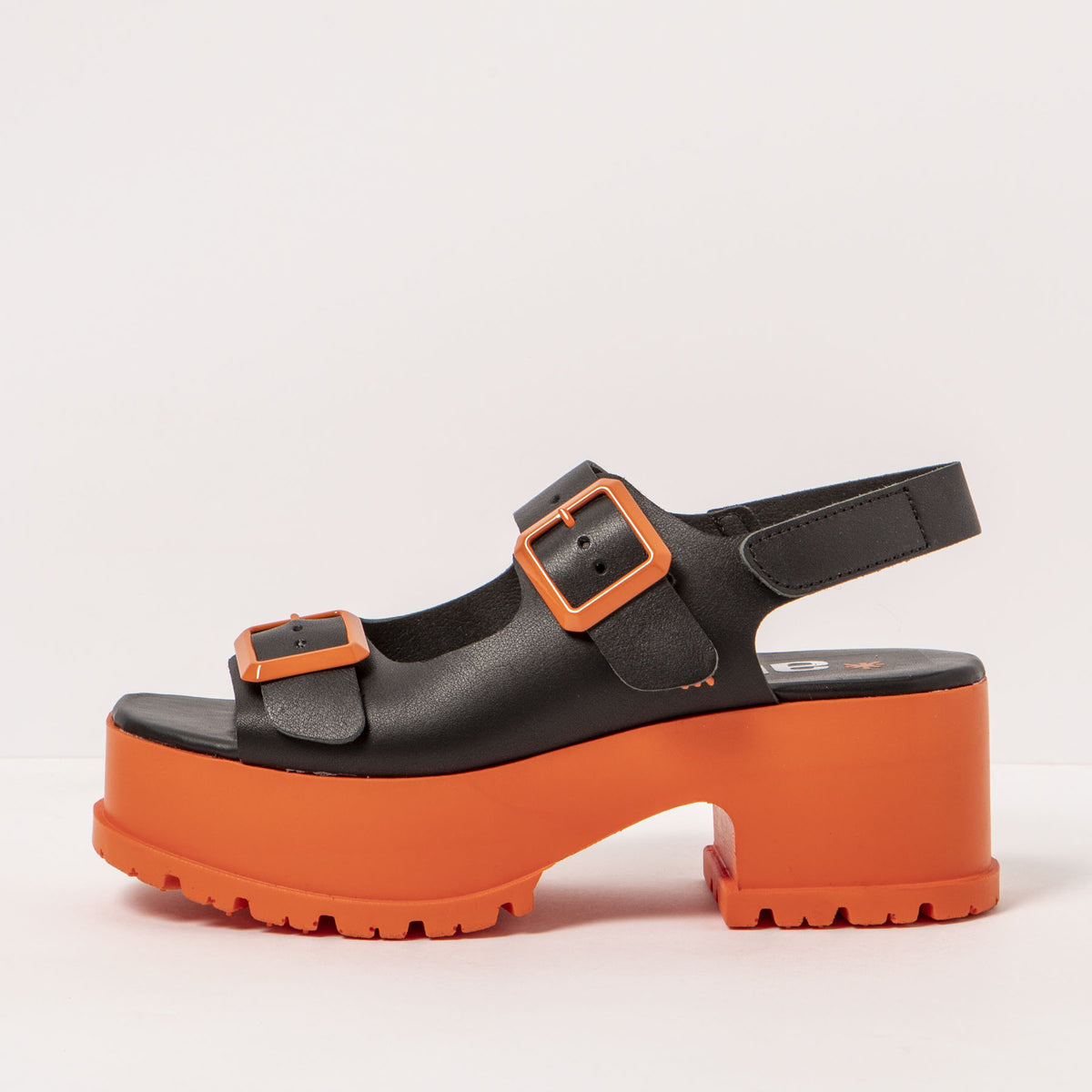 gid://shopify/Product/16171547984204_4