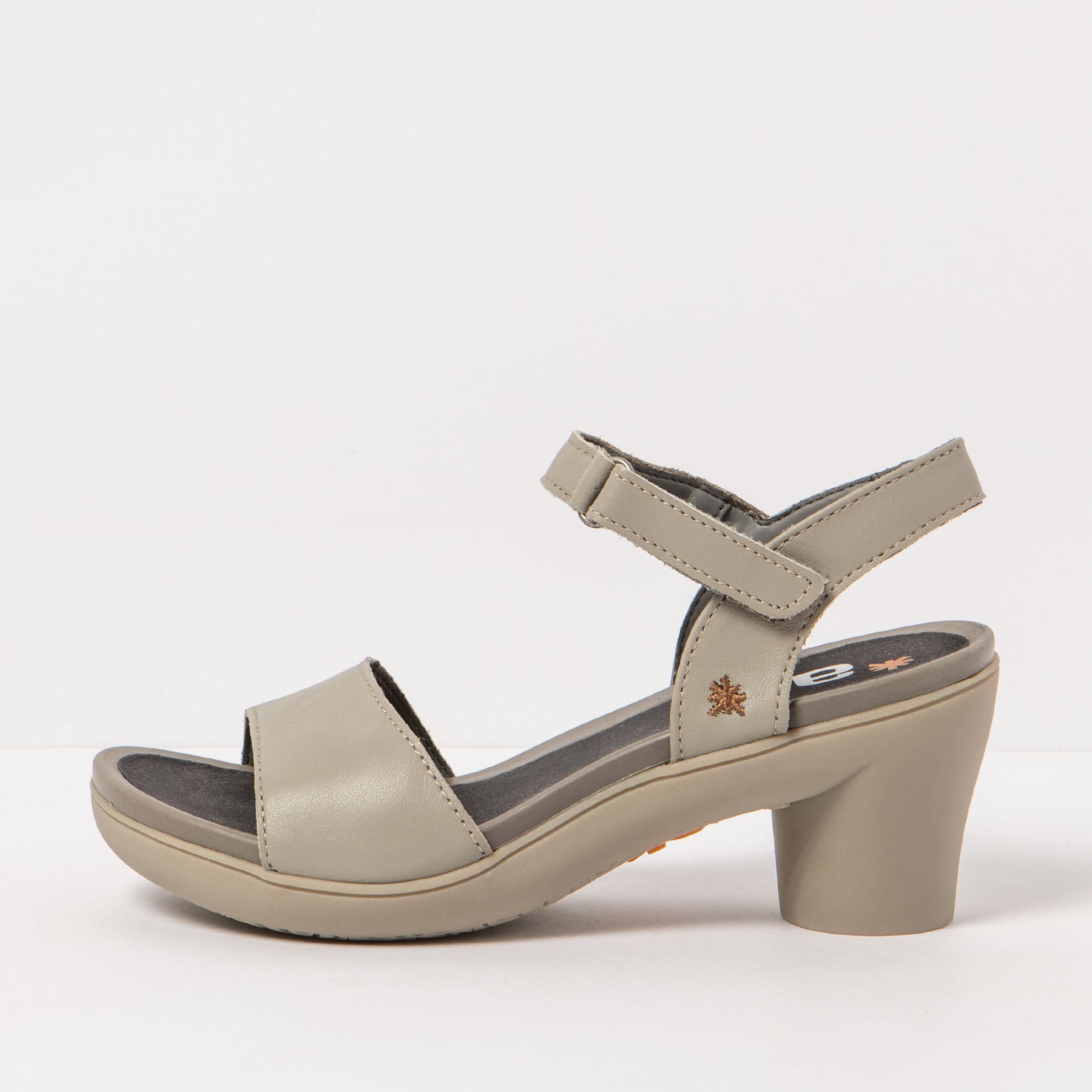 gid://shopify/Product/15785712320844_4