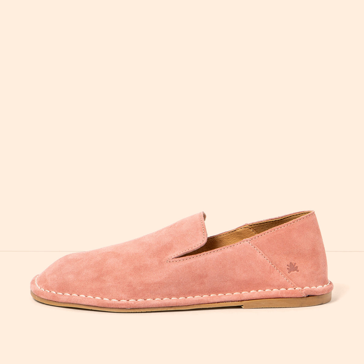 gid://shopify/Product/16124870132044_1