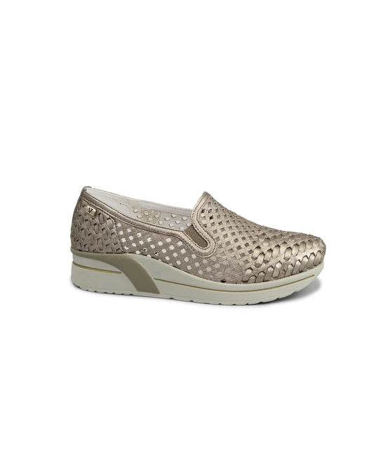 gid://shopify/Product/15740210708812_1