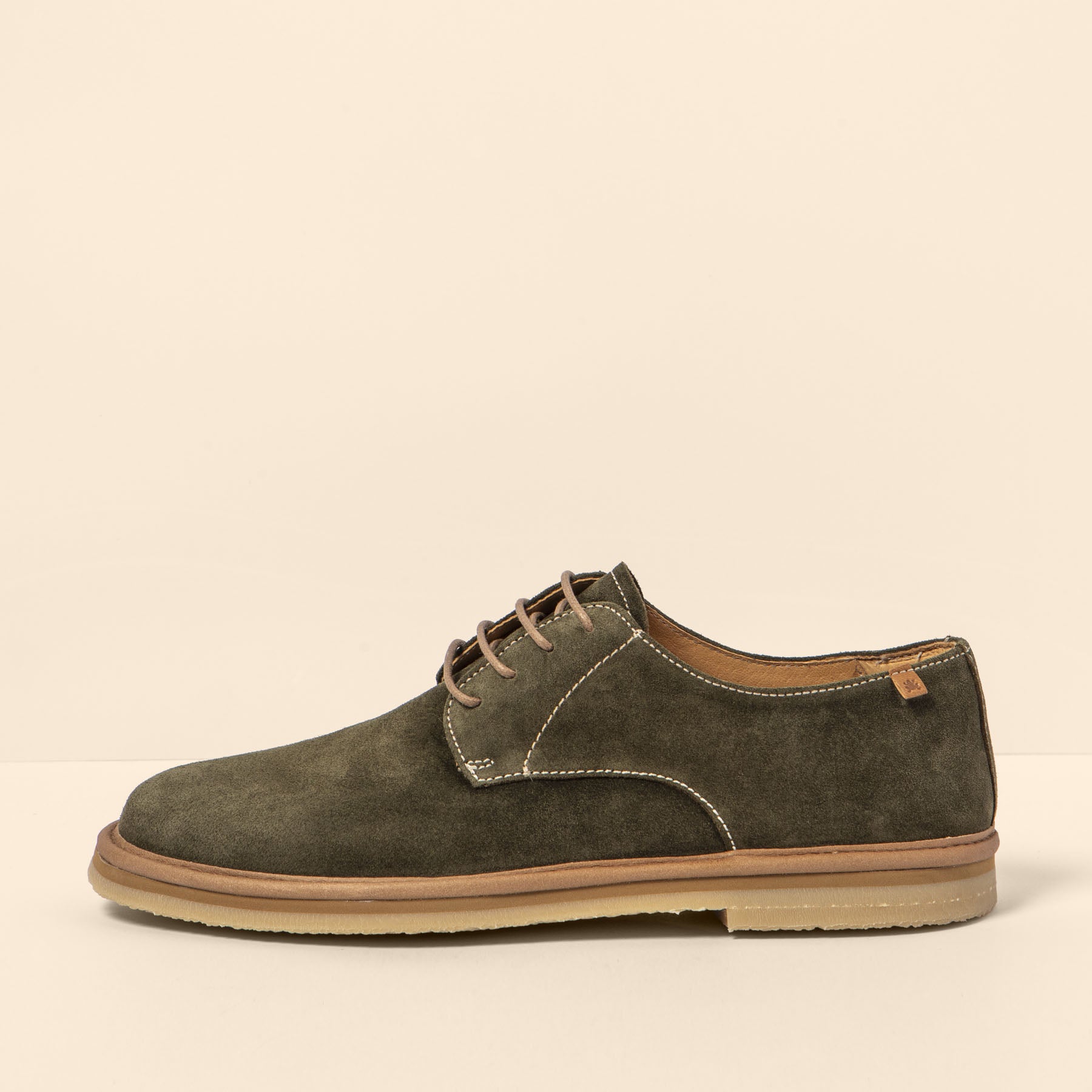 gid://shopify/Product/15700175749452_4
