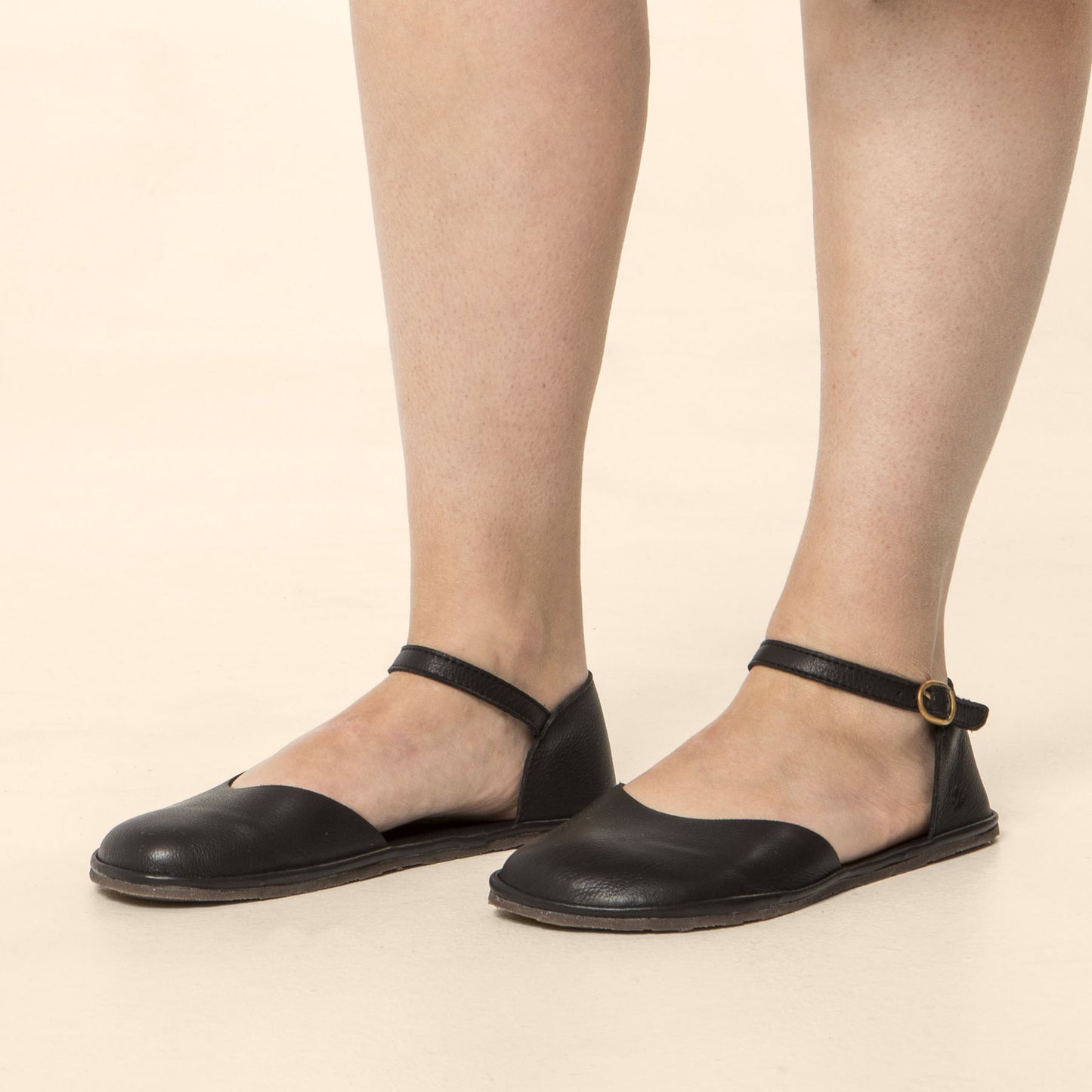 gid://shopify/Product/15791835906380_5