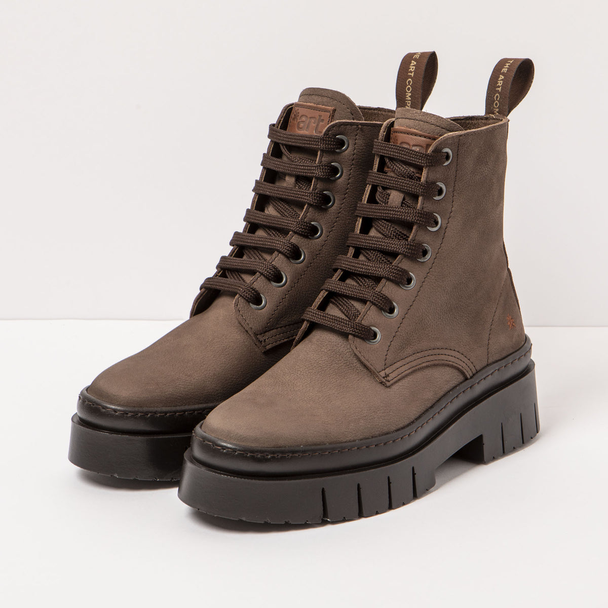 gid://shopify/Product/16171609948492_5