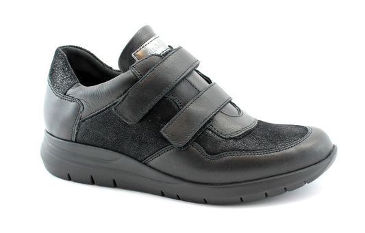 gid://shopify/Product/15739057439052_1