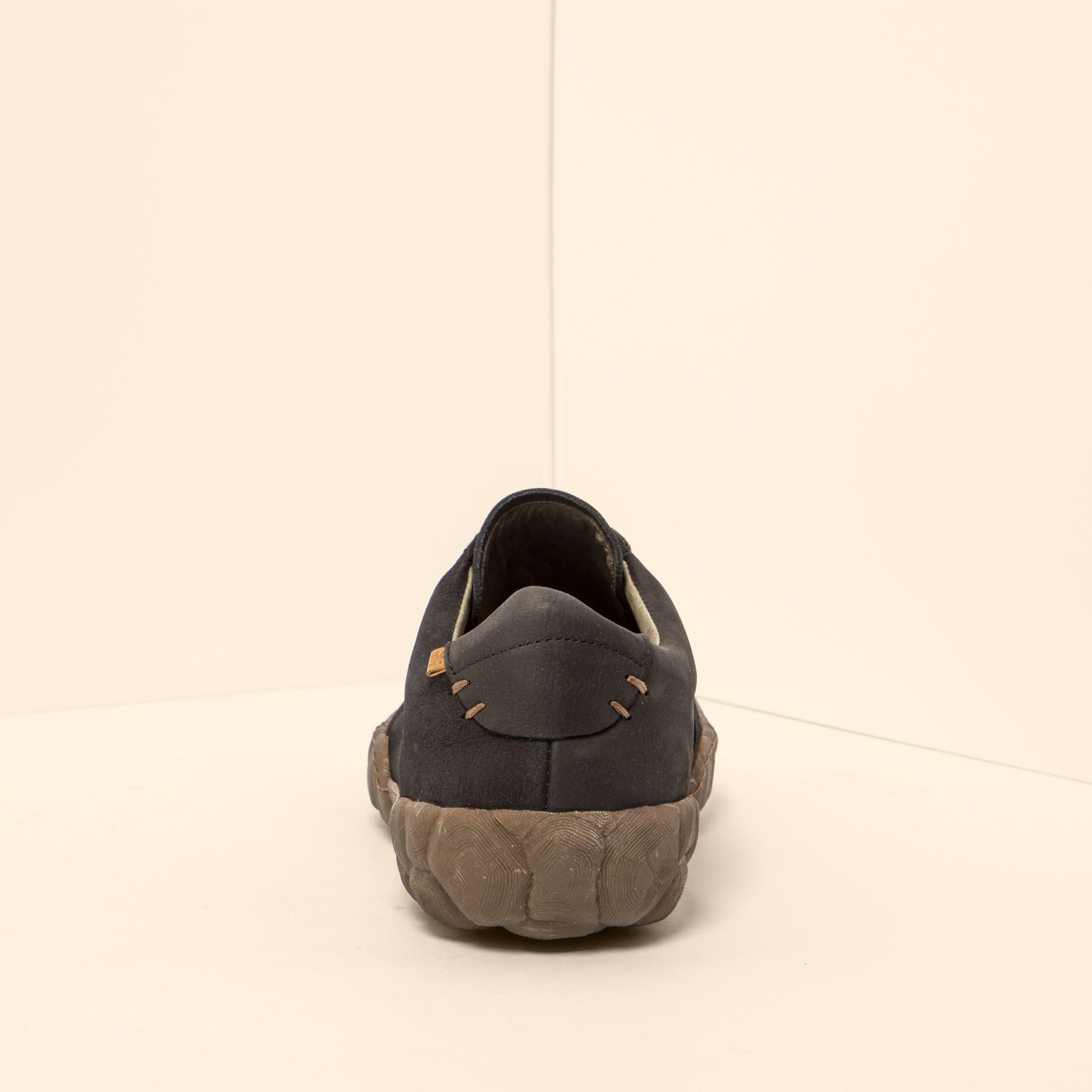 gid://shopify/Product/15700014825804_5