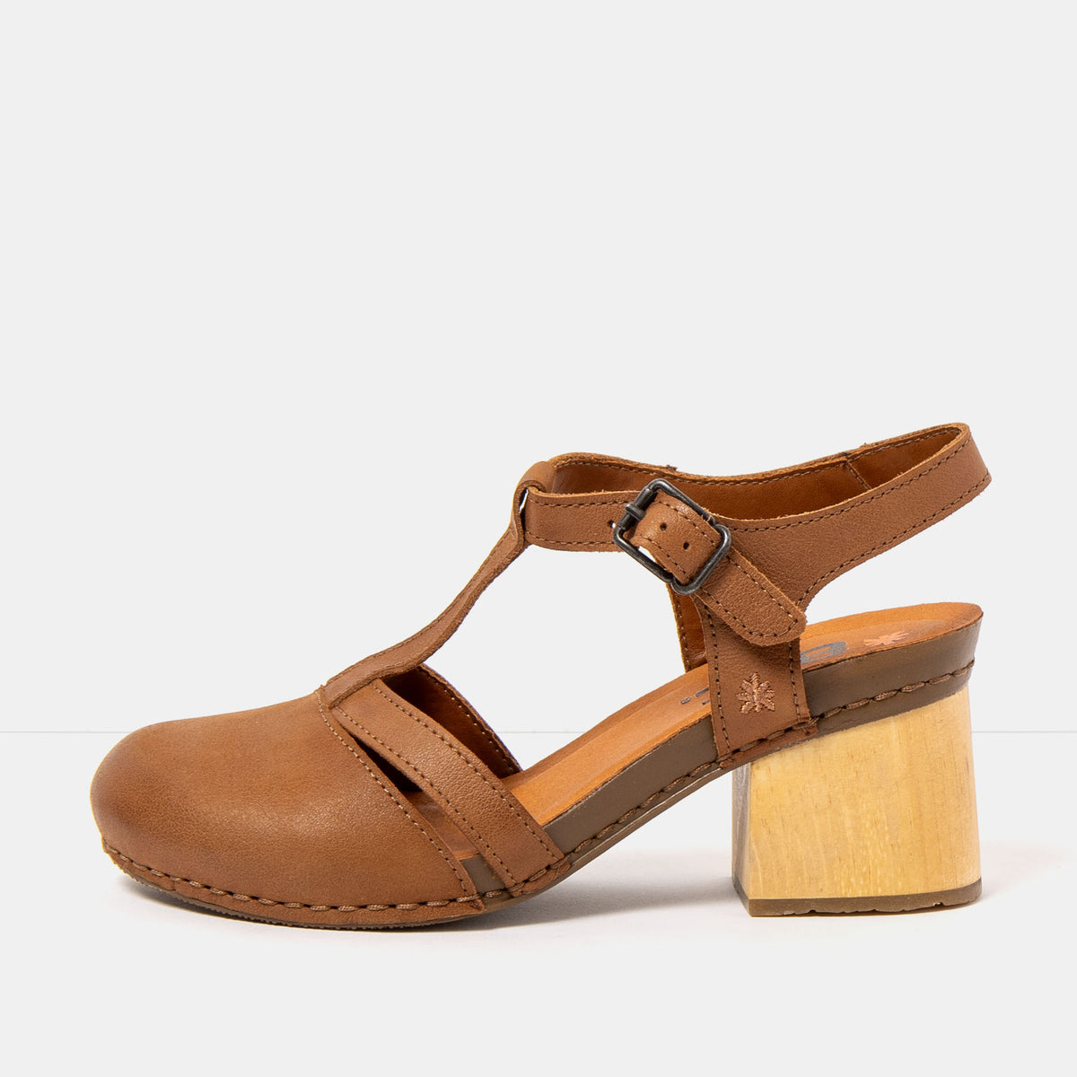 gid://shopify/Product/16172981682508_1