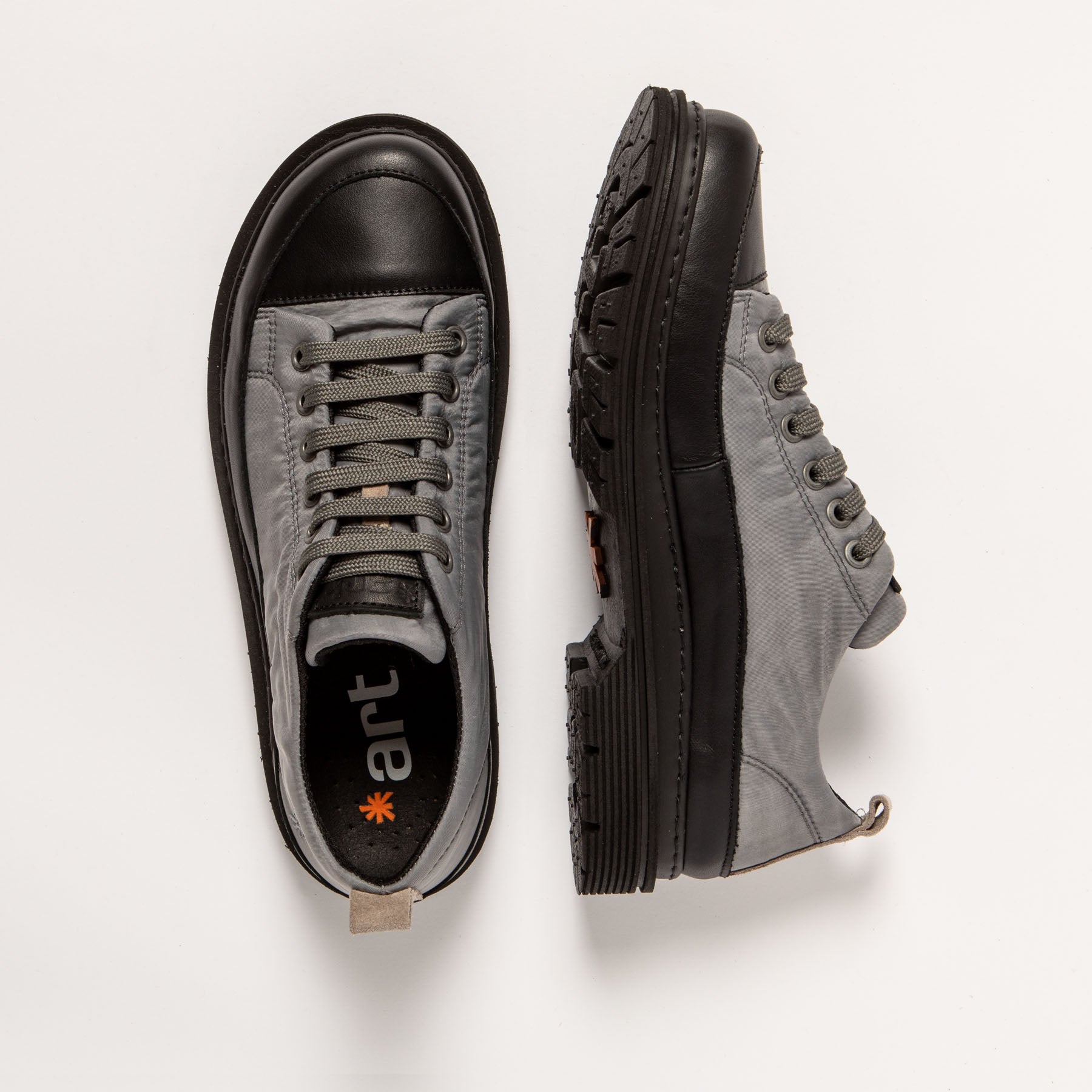 gid://shopify/Product/15694300479820_4