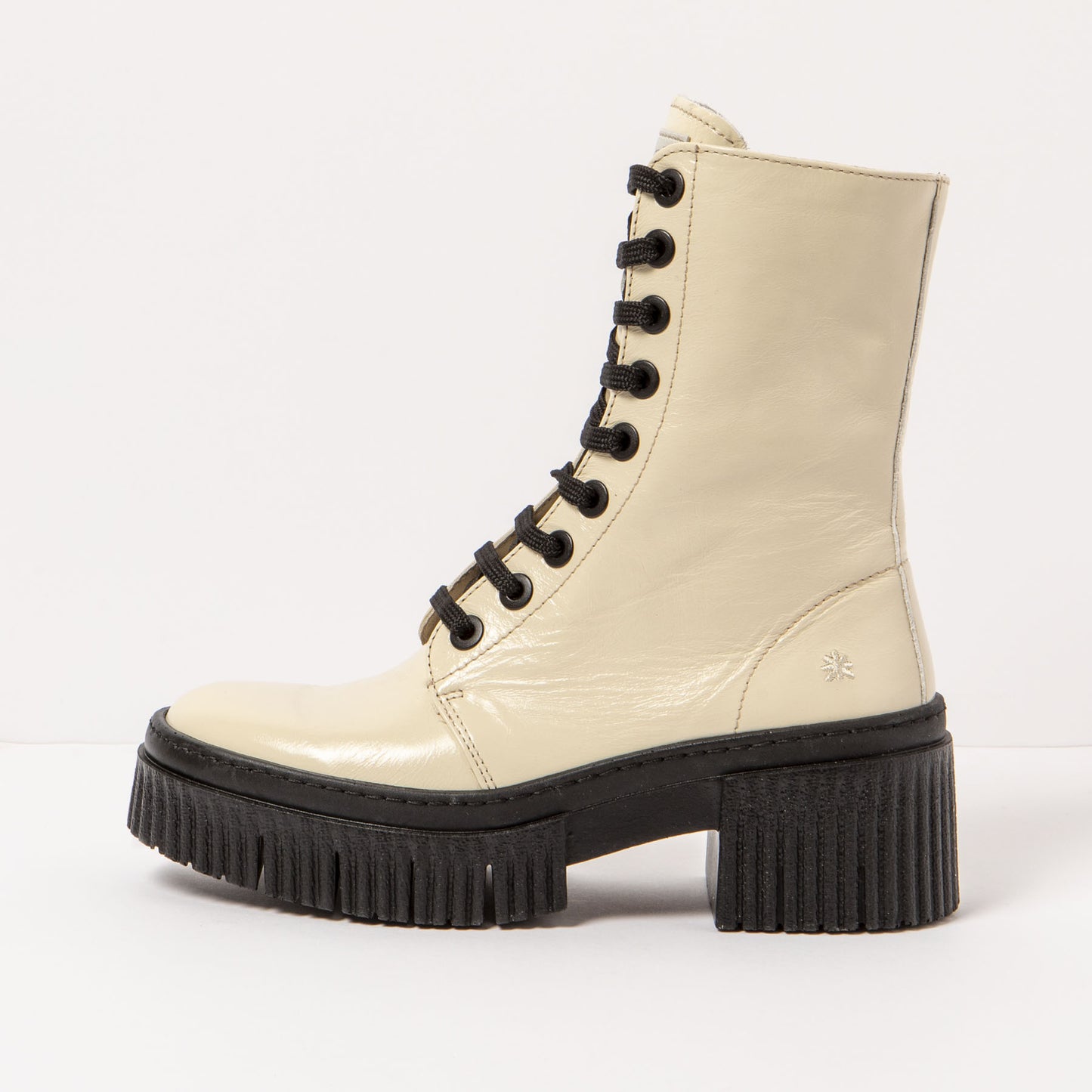 gid://shopify/Product/15785708847436_4