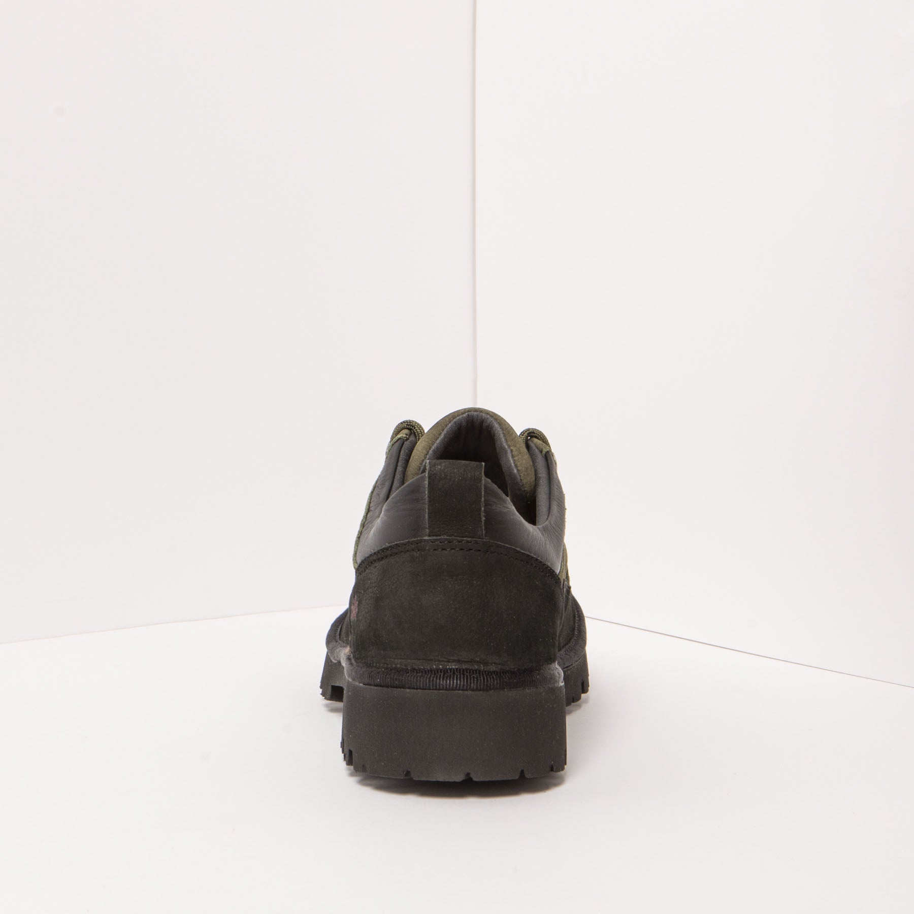 gid://shopify/Product/15785717629260_8