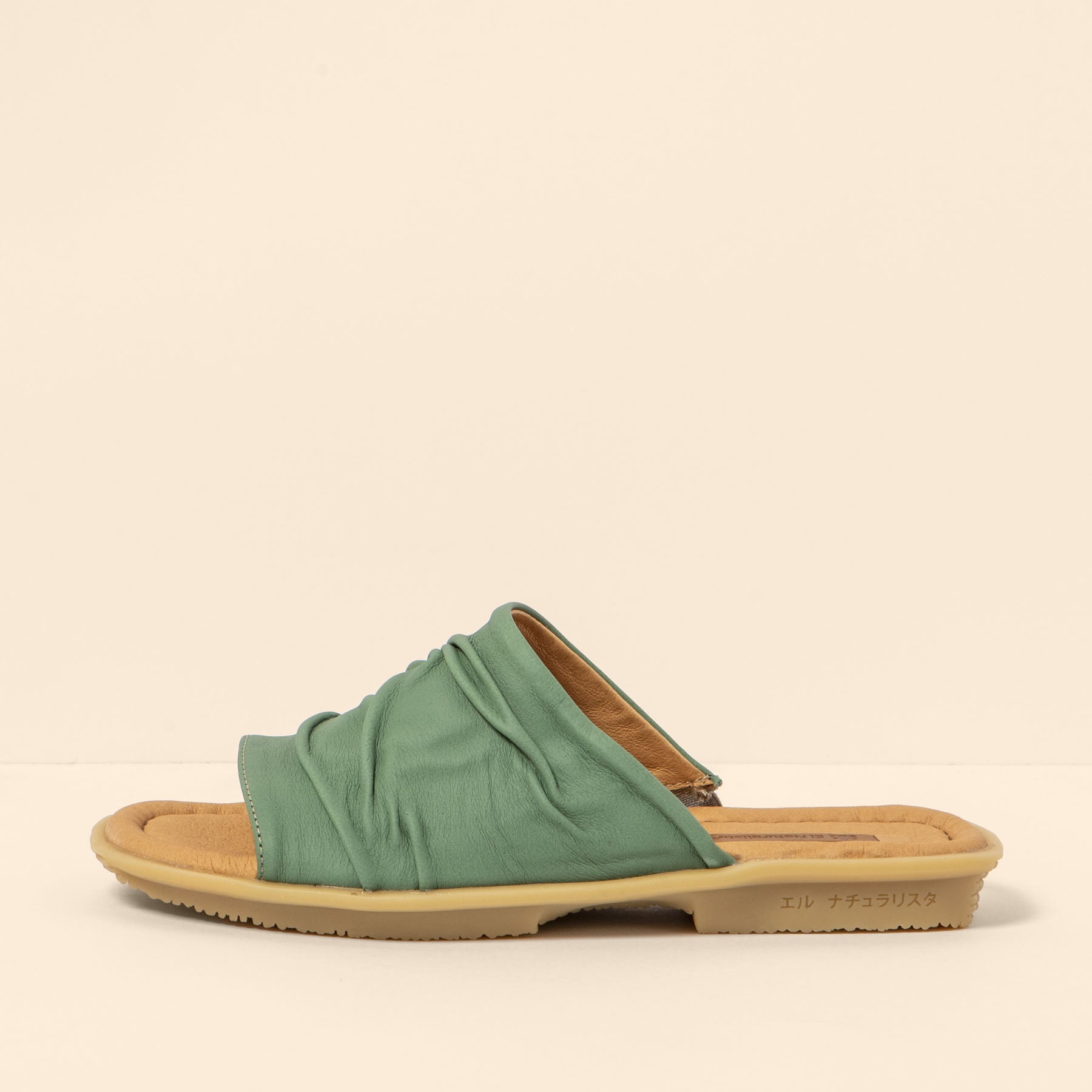 gid://shopify/Product/15700146159948_4