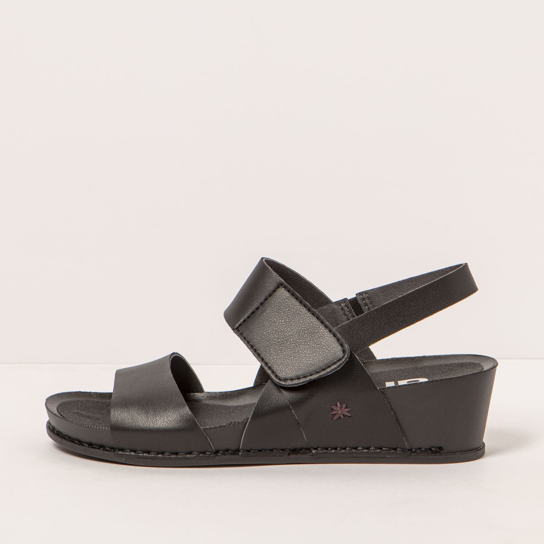 gid://shopify/Product/15693543145804_1
