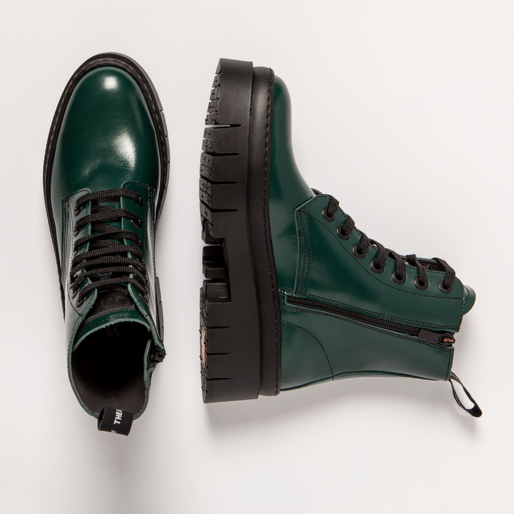 gid://shopify/Product/15694343635276_4