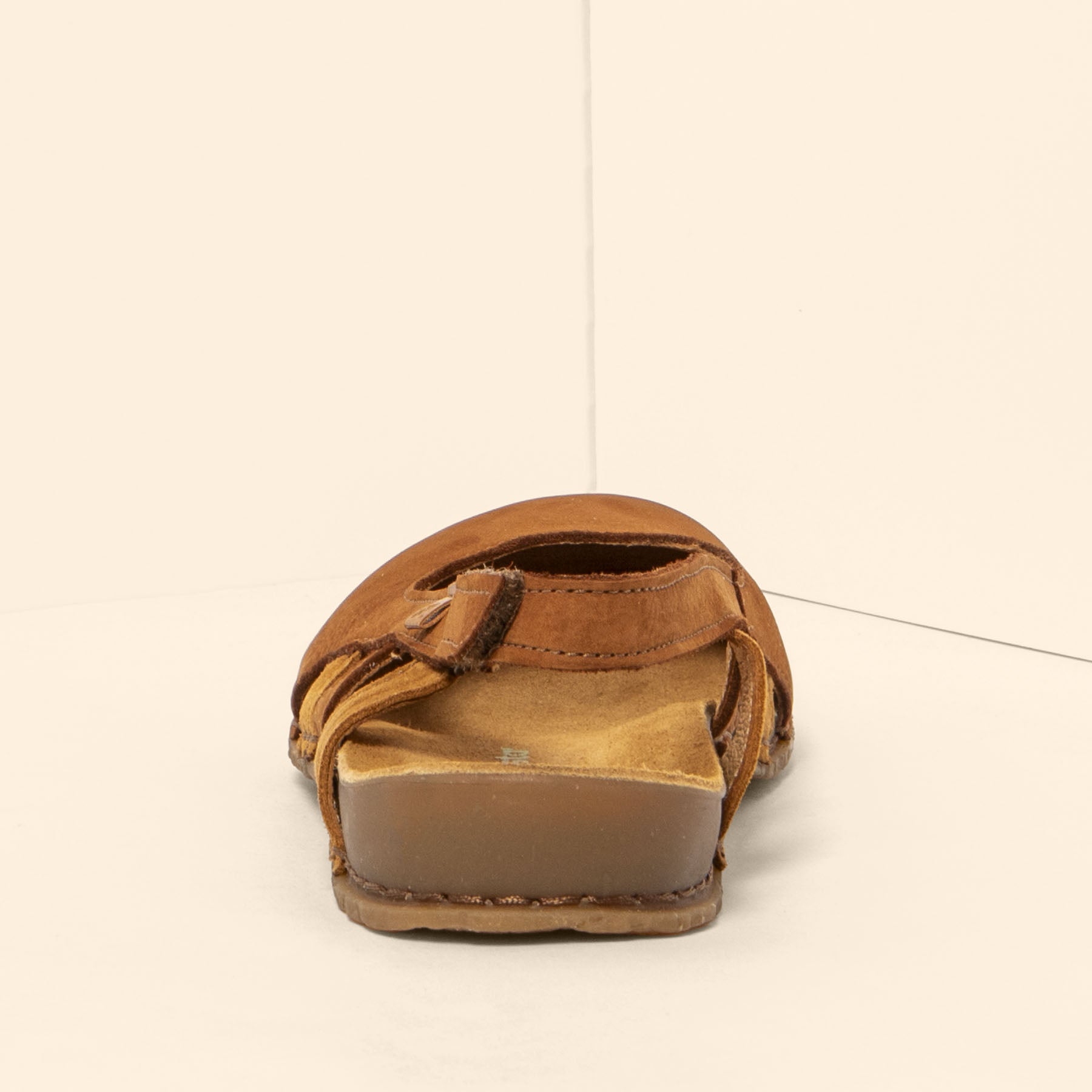 gid://shopify/Product/15700529086796_5