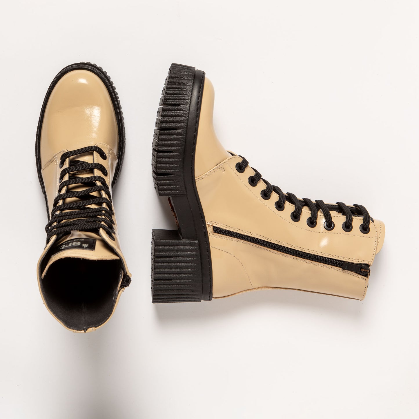 gid://shopify/Product/15693933871436_4