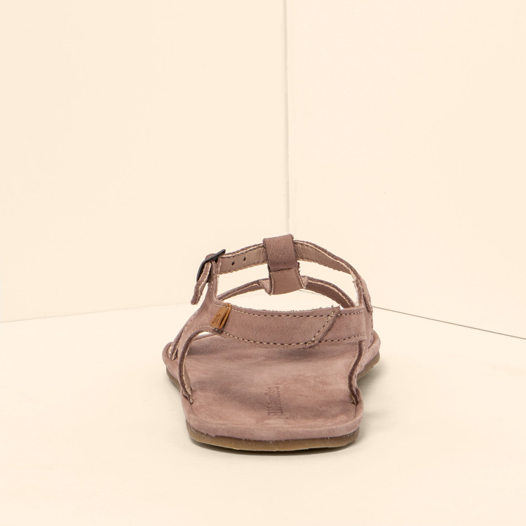 gid://shopify/Product/15700460011852_5