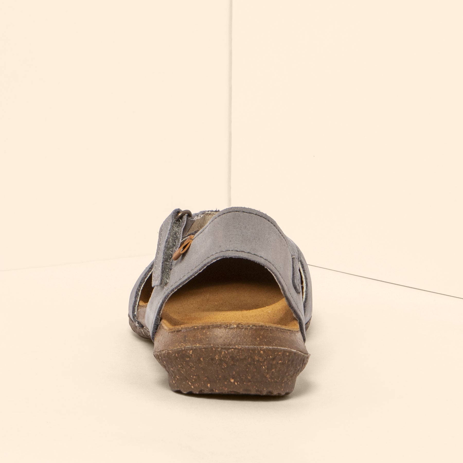 gid://shopify/Product/15700686831948_5