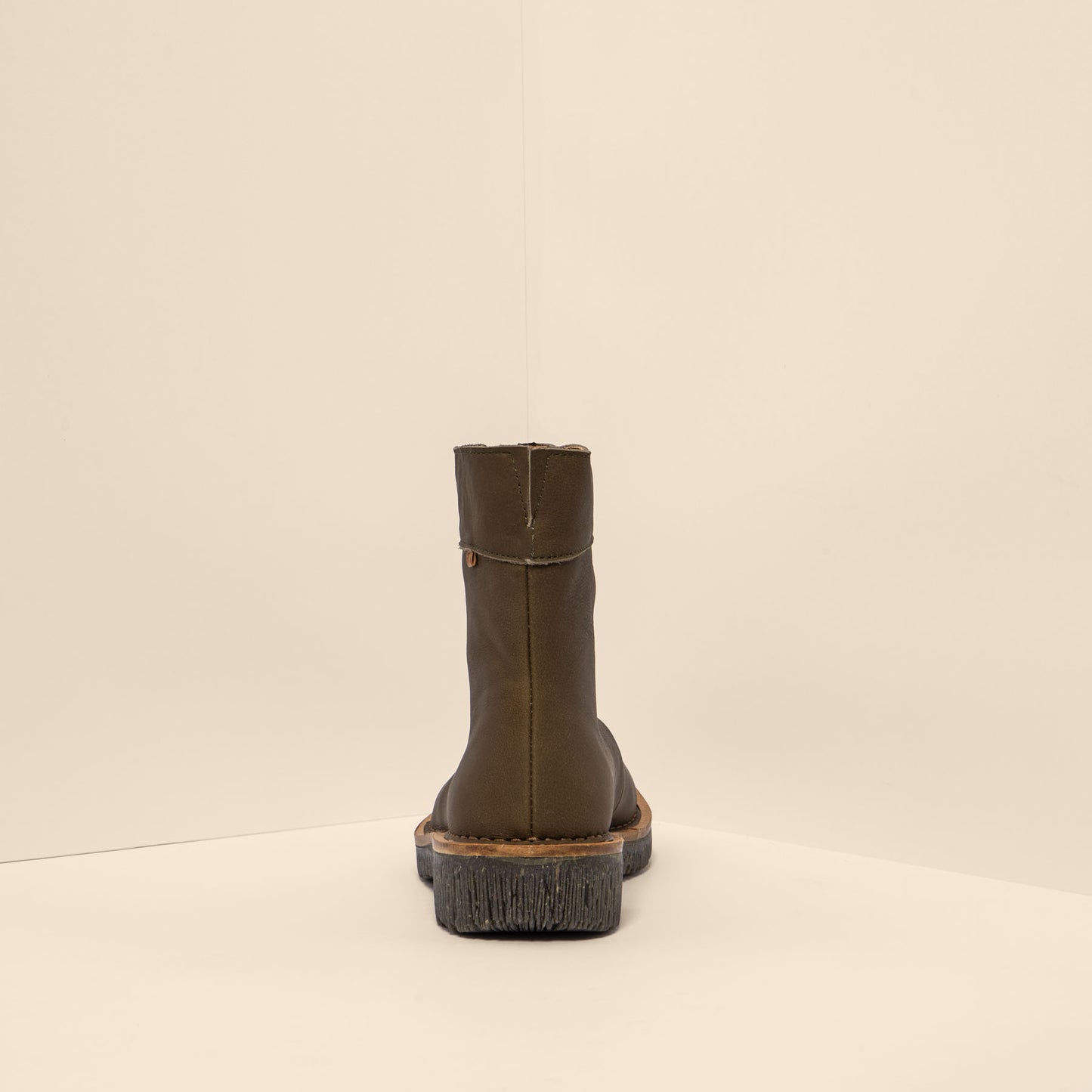 gid://shopify/Product/15700013187404_8