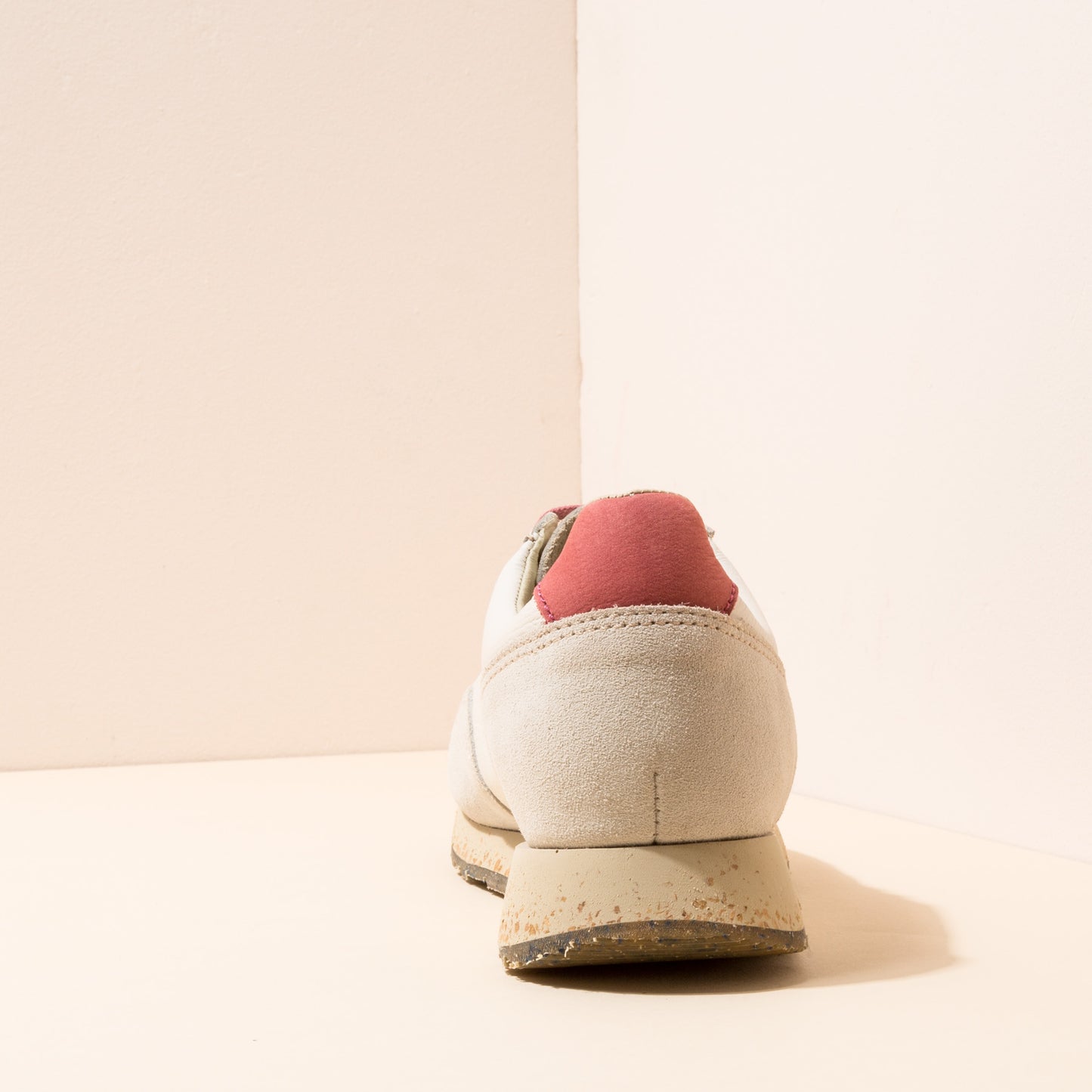 gid://shopify/Product/15700330545484_4