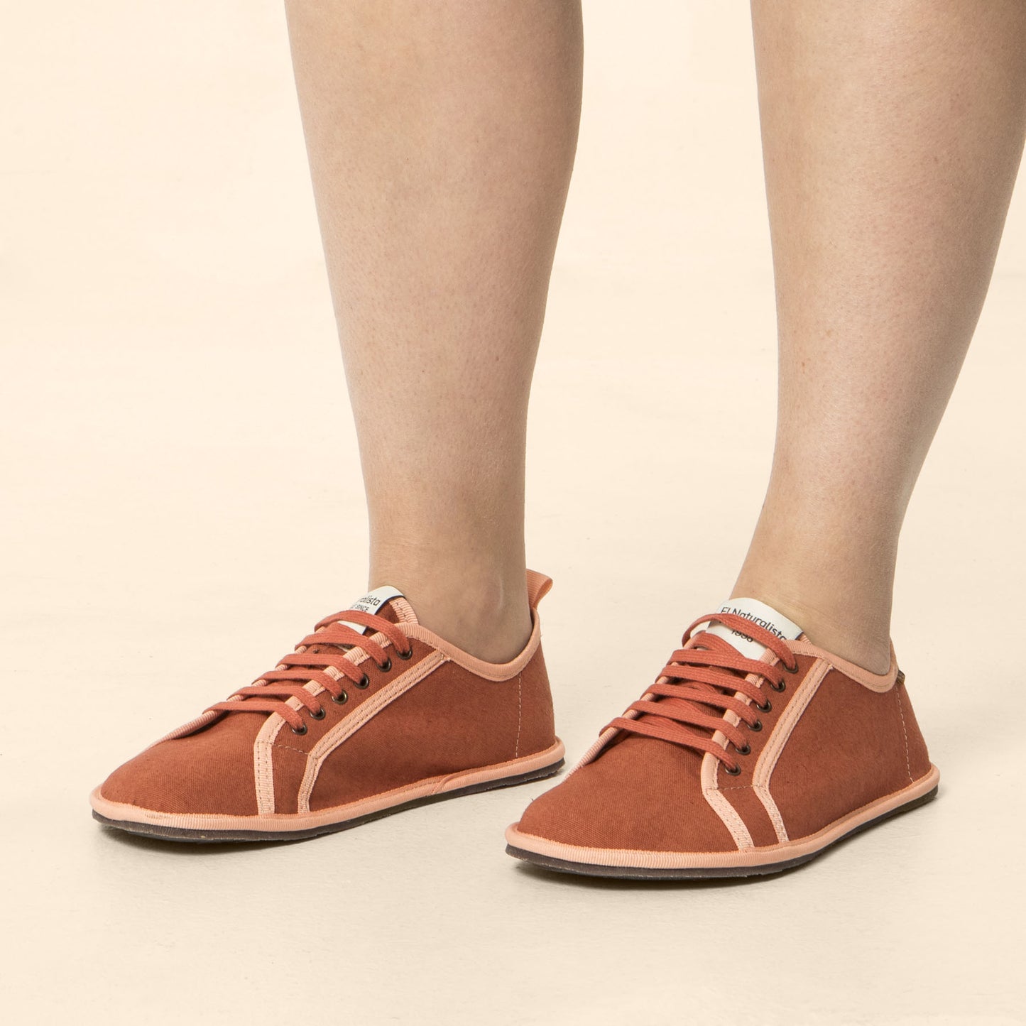 gid://shopify/Product/15700431405388_2