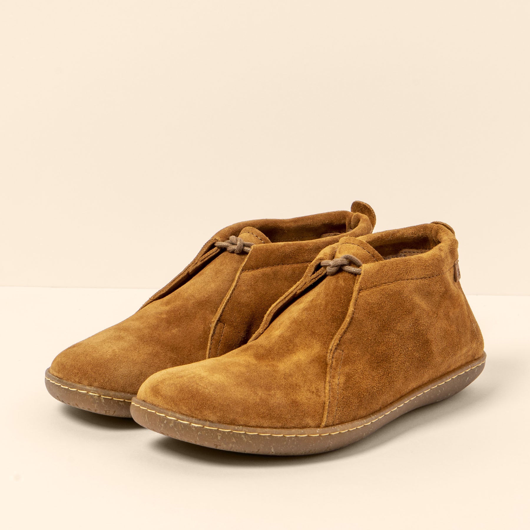 gid://shopify/Product/15699928056140_2