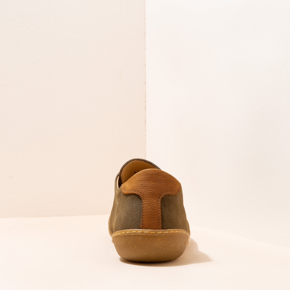 gid://shopify/Product/16123991753036_8