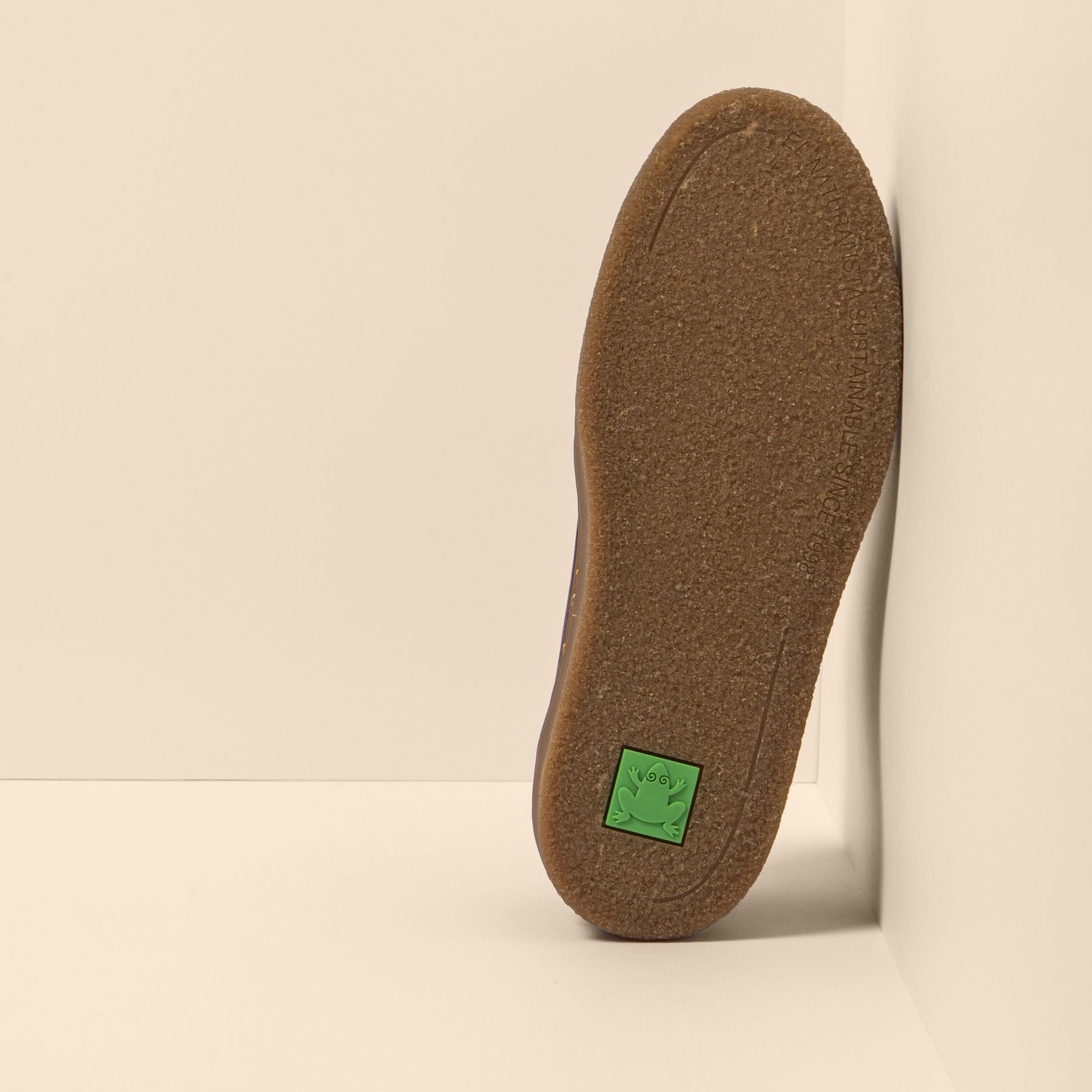 gid://shopify/Product/15700095107404_6