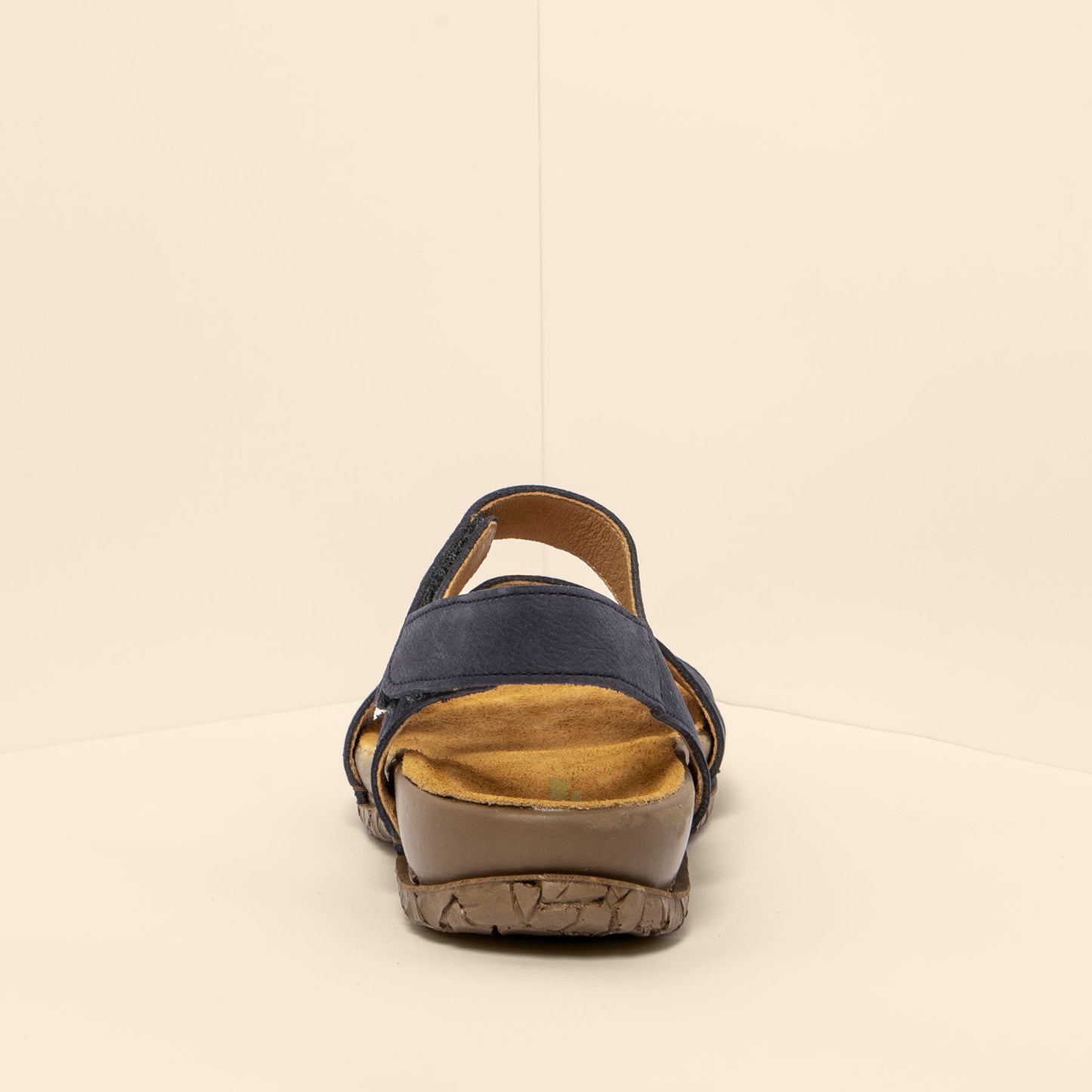 gid://shopify/Product/15700129186124_8