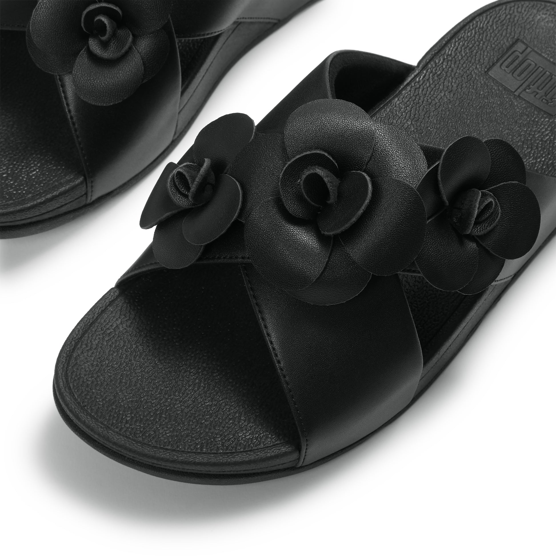 gid://shopify/Product/15939495788876_4