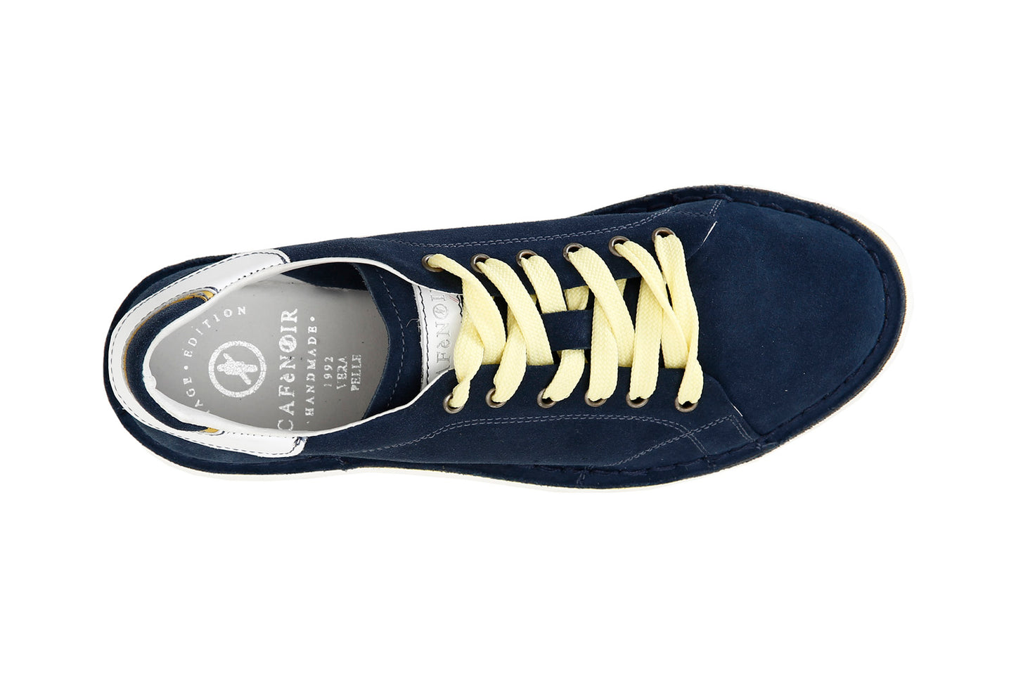 gid://shopify/Product/15782692356428_3