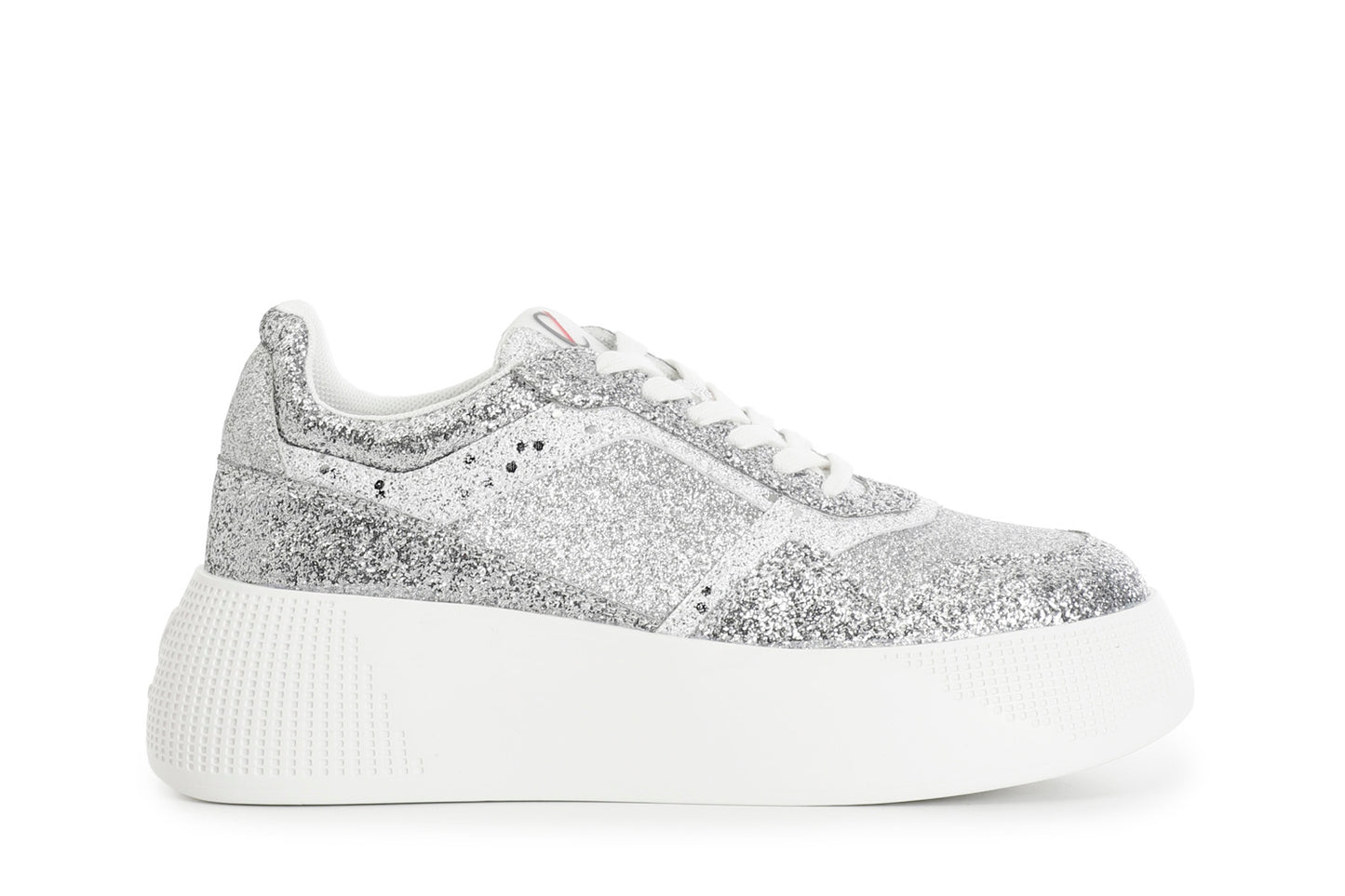 gid://shopify/Product/15782930809164_57661105897804