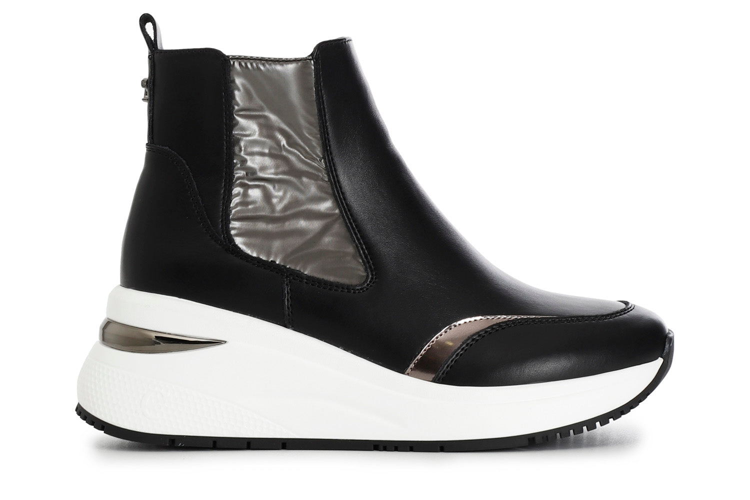 gid://shopify/Product/16035480535372_58579263258956