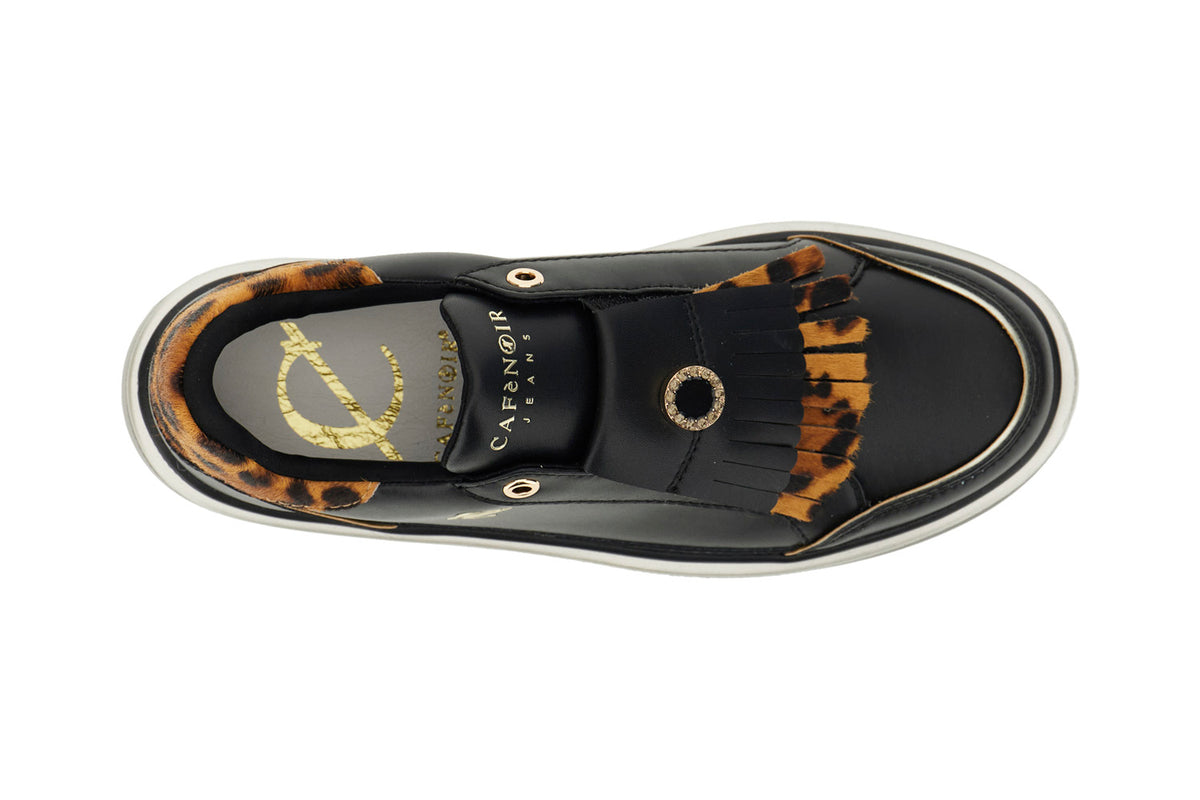 gid://shopify/Product/16122086359372_3