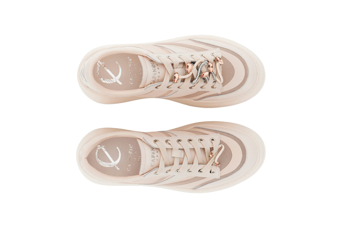 gid://shopify/Product/16122250559820_3