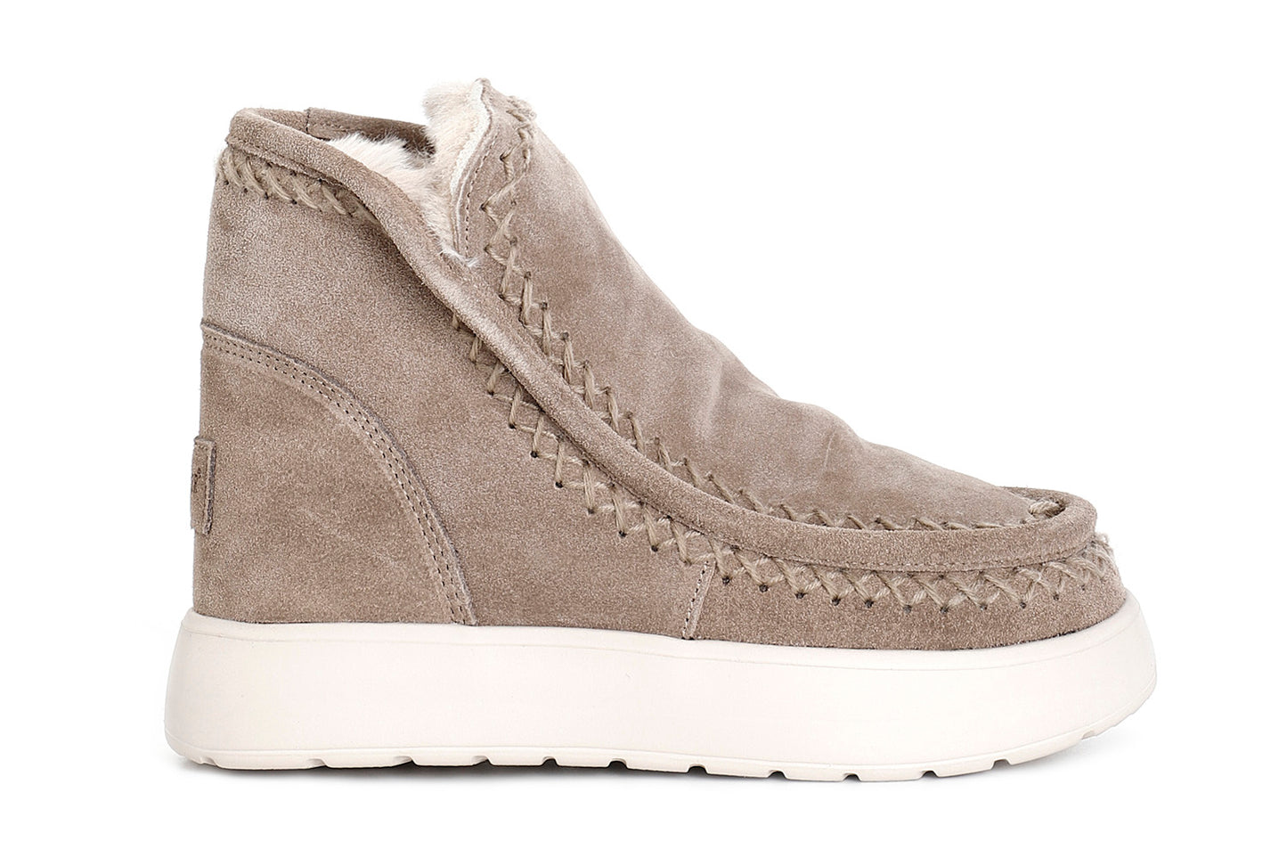 gid://shopify/Product/16035497050444_58579313557836