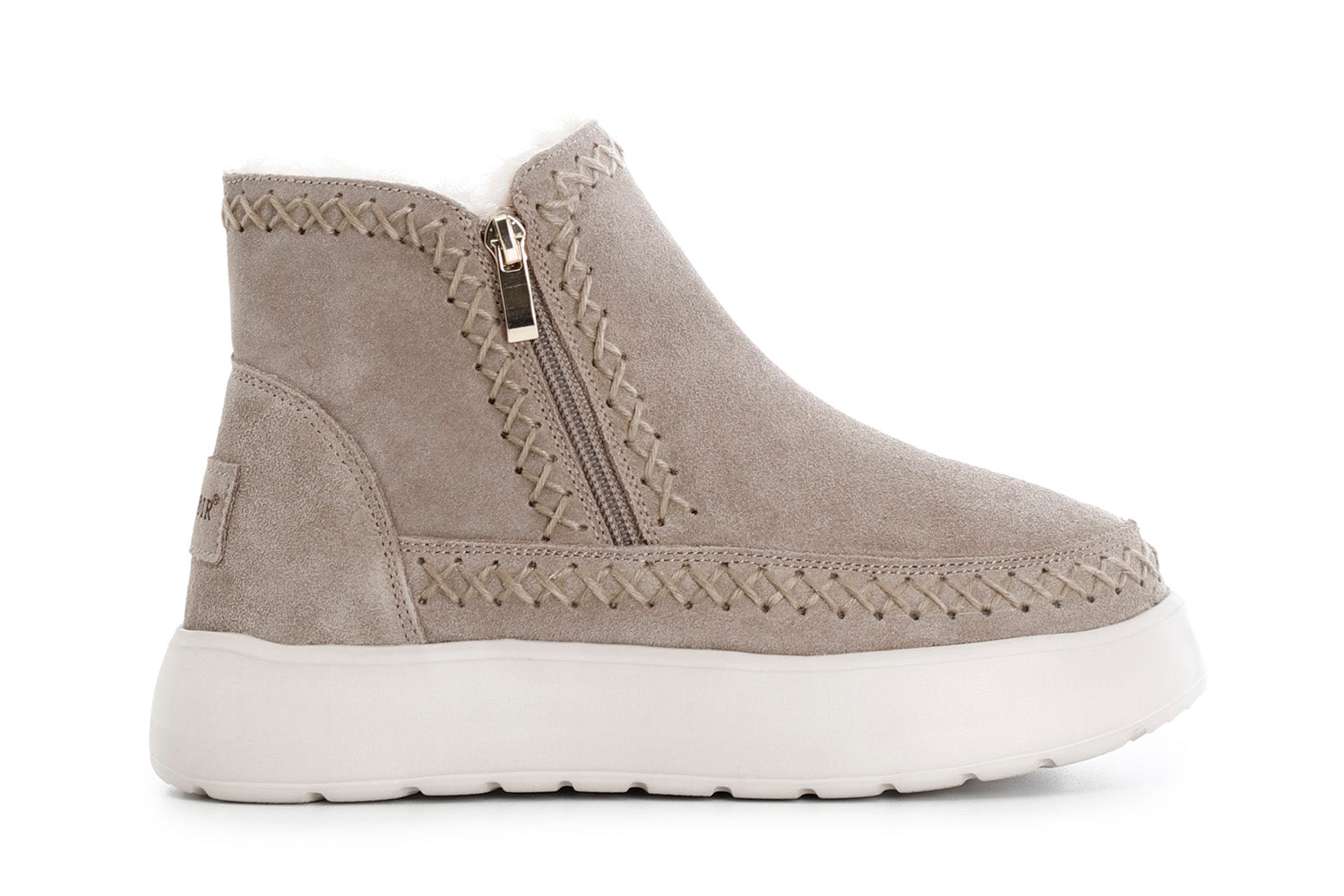 gid://shopify/Product/16035504128332_1