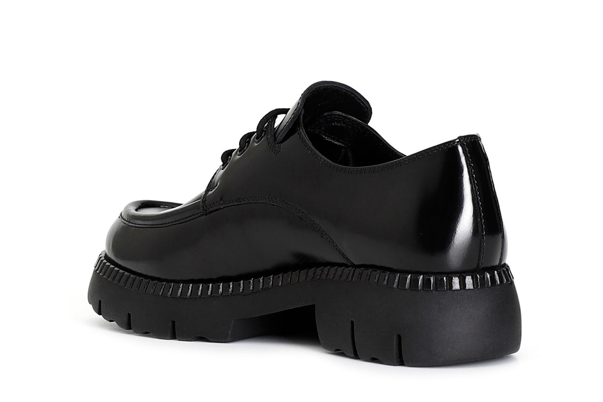 gid://shopify/Product/16175325905228_2