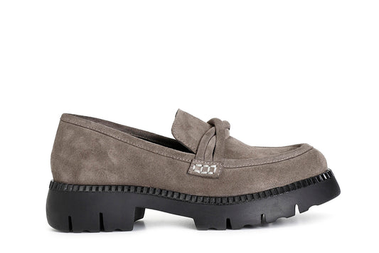 gid://shopify/Product/16035510845772_58579348160844
