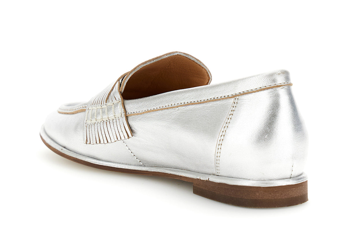 gid://shopify/Product/16122260586828_2