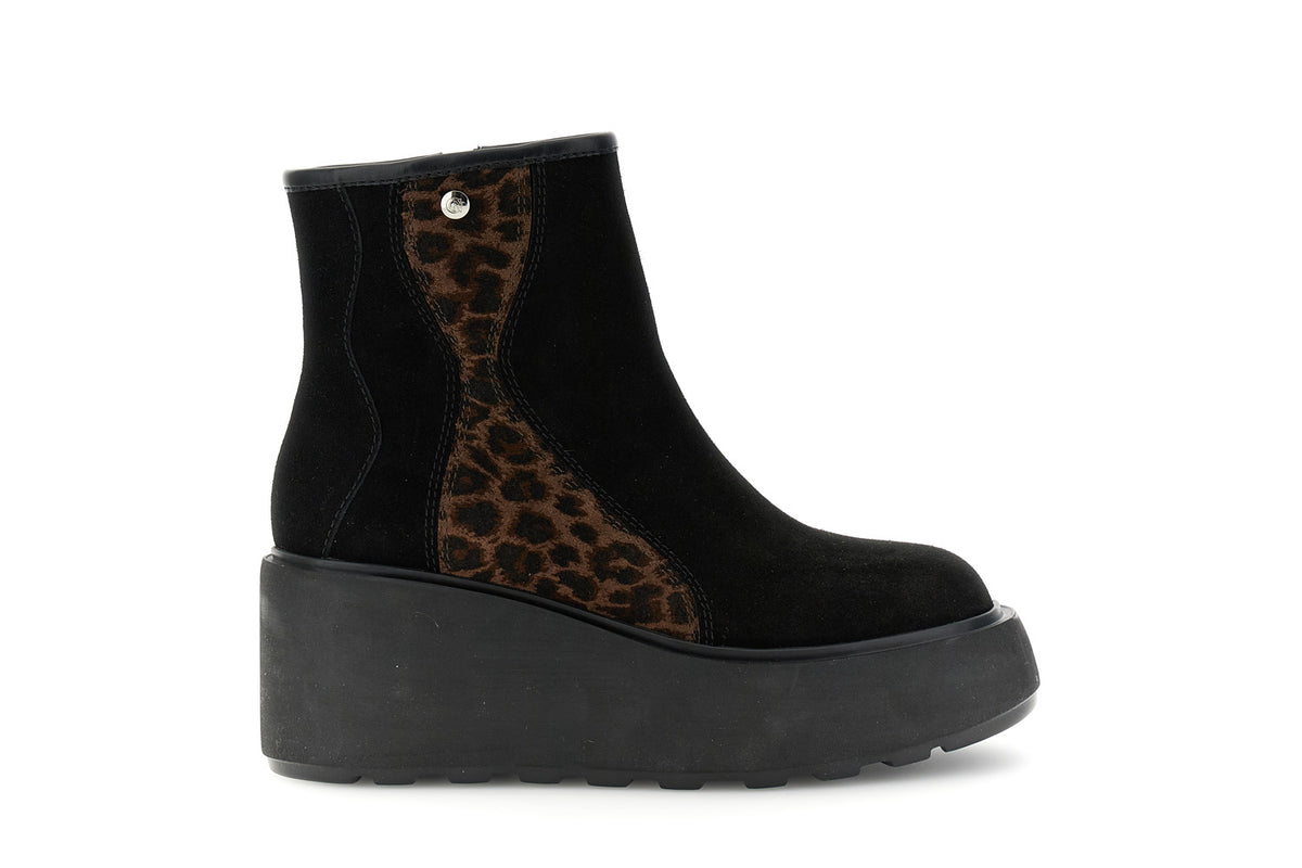 gid://shopify/Product/16122463813964_58877161996620