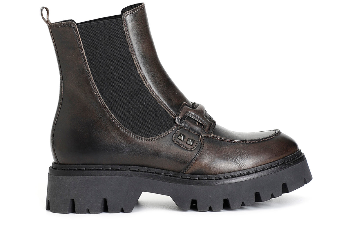 gid://shopify/Product/16175366701388_1