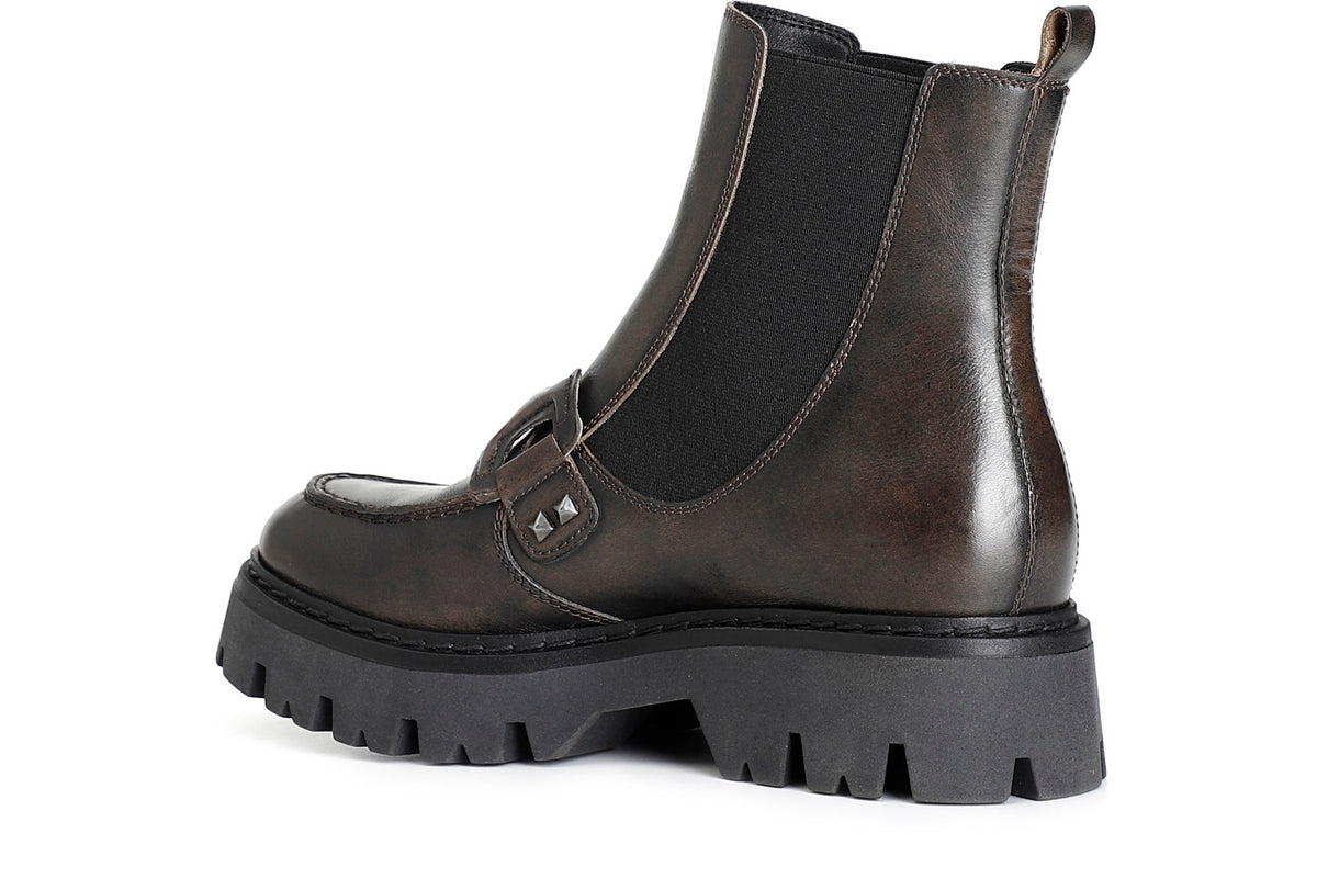gid://shopify/Product/16175366701388_2