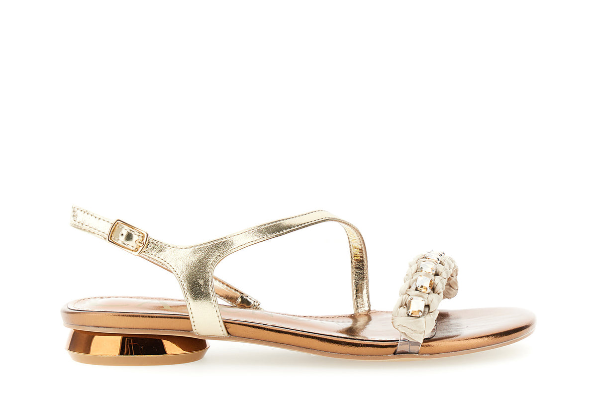 gid://shopify/Product/16122328809804_58876197175628