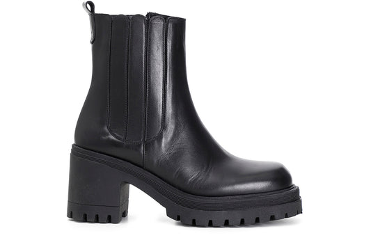 gid://shopify/Product/16035394421068_1