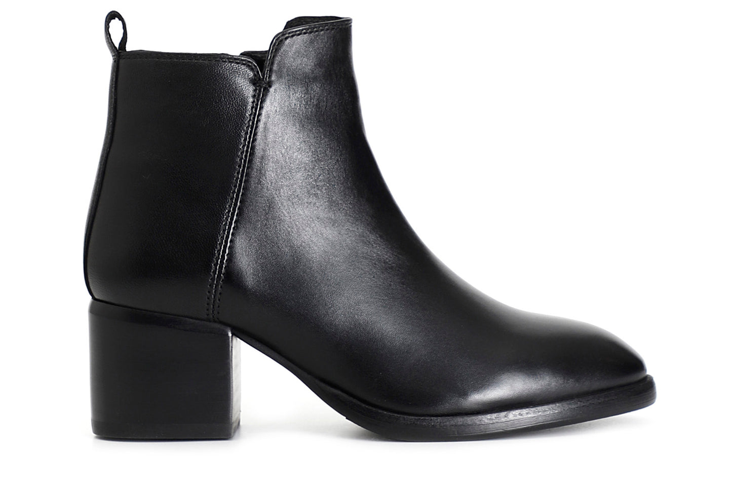 gid://shopify/Product/16035517727052_58579368837452