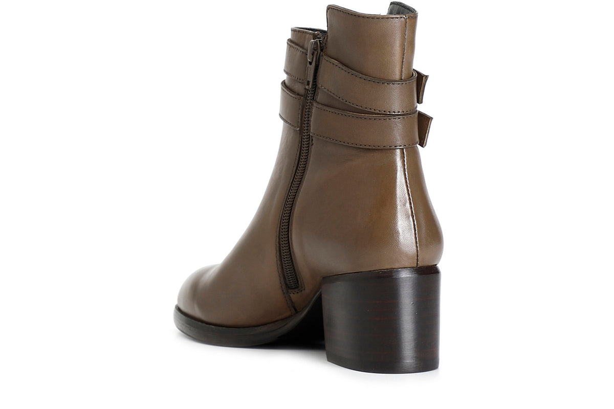 gid://shopify/Product/16175397699916_2